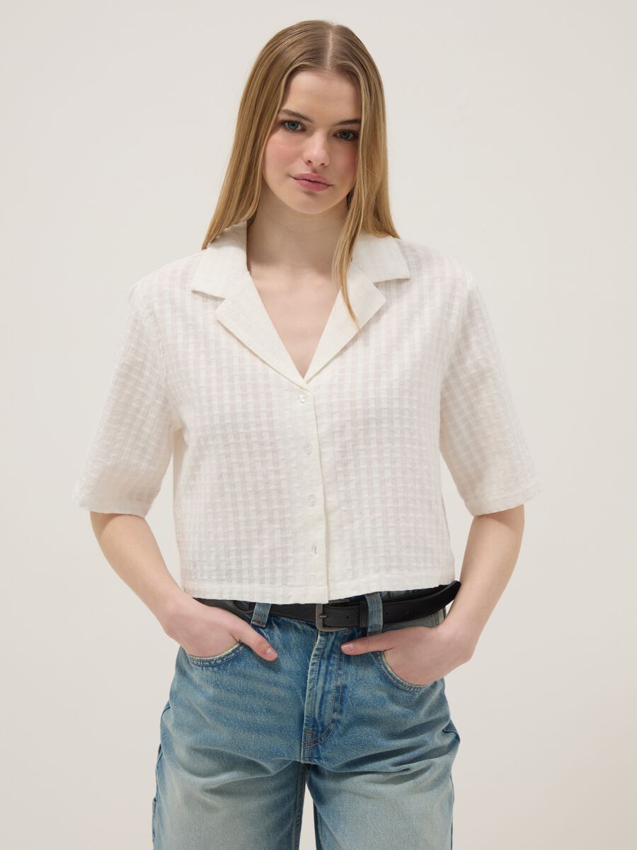 &Lambda;&epsilon;&upsilon;&kappa;ό &pi;&omicron;&upsilon;&kappa;ά&mu;&iota;&sigma;&omicron; &alpha;&pi;ό 100% &beta;&alpha;&mu;&beta;ά&kappa;&iota; regular fit &mu;&epsilon; &kappa;&alpha;&rho;ό &upsilon;&phi;ή_1