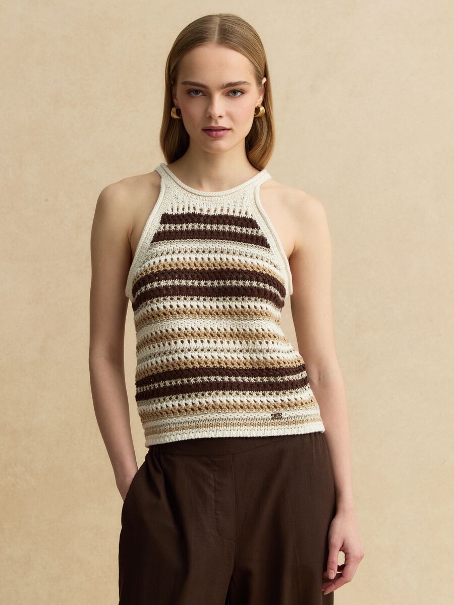 Figurbetontes, mehrfarbig gestreiftes Stricktop aus Baumwollmix_1