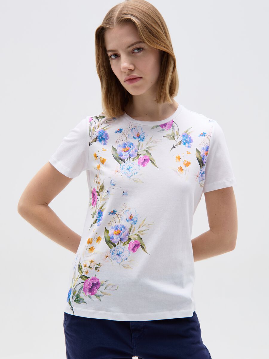 Camiseta de algodón con estampado flores_0