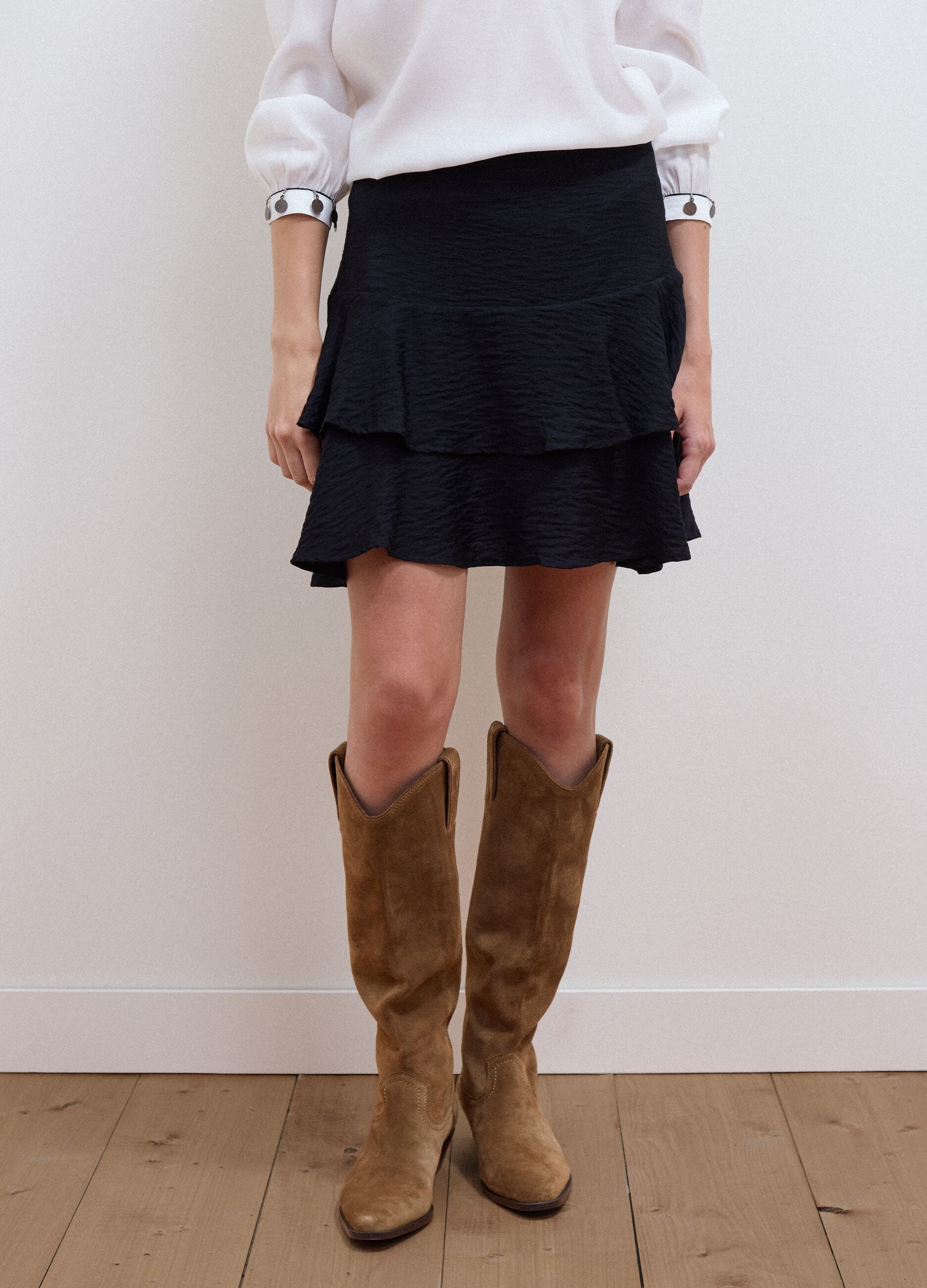Black viscose-blend tiered skirt
