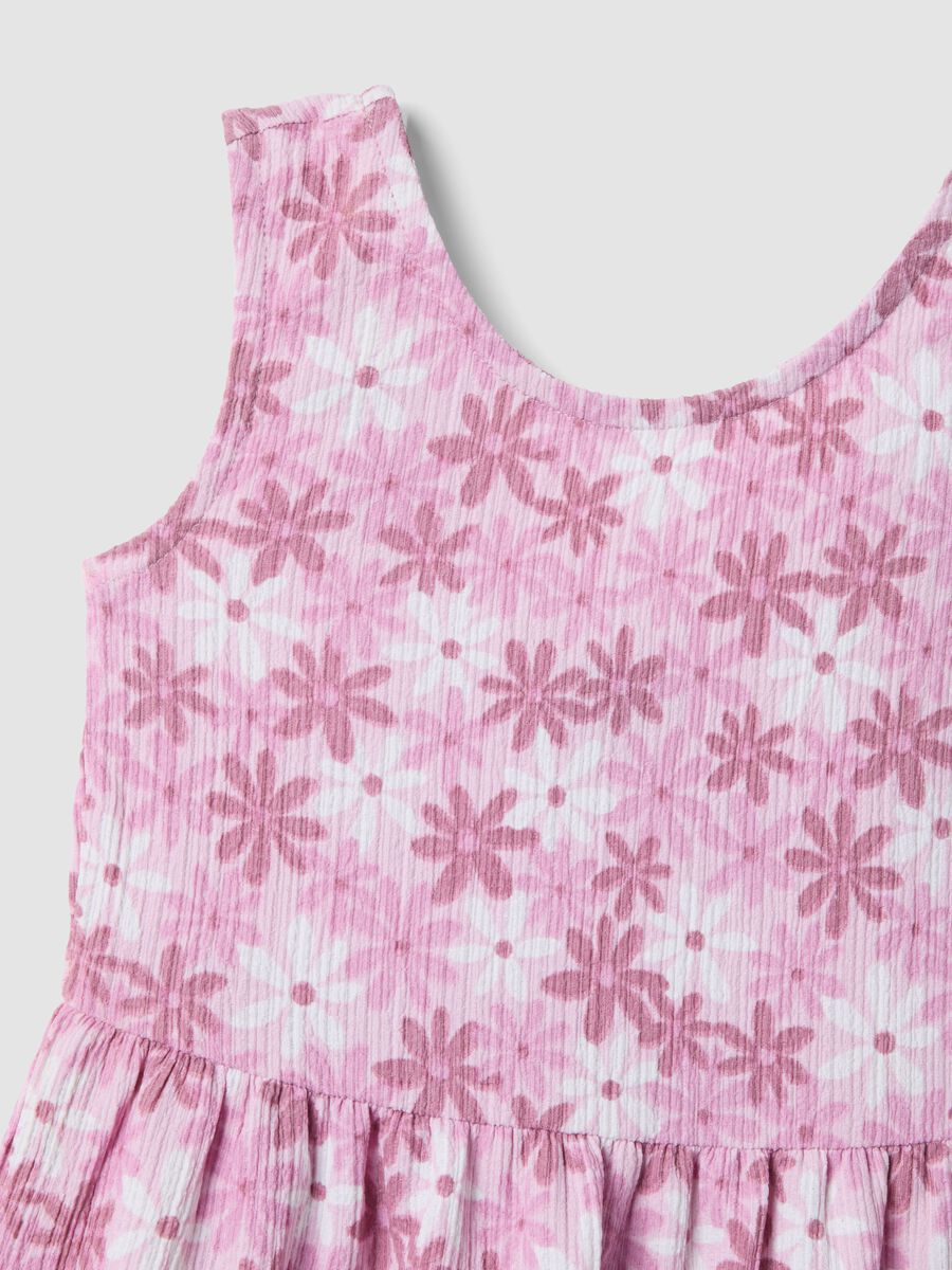 Vestido rosa sem mangas em tecido el&aacute;stico com estampado floral_2