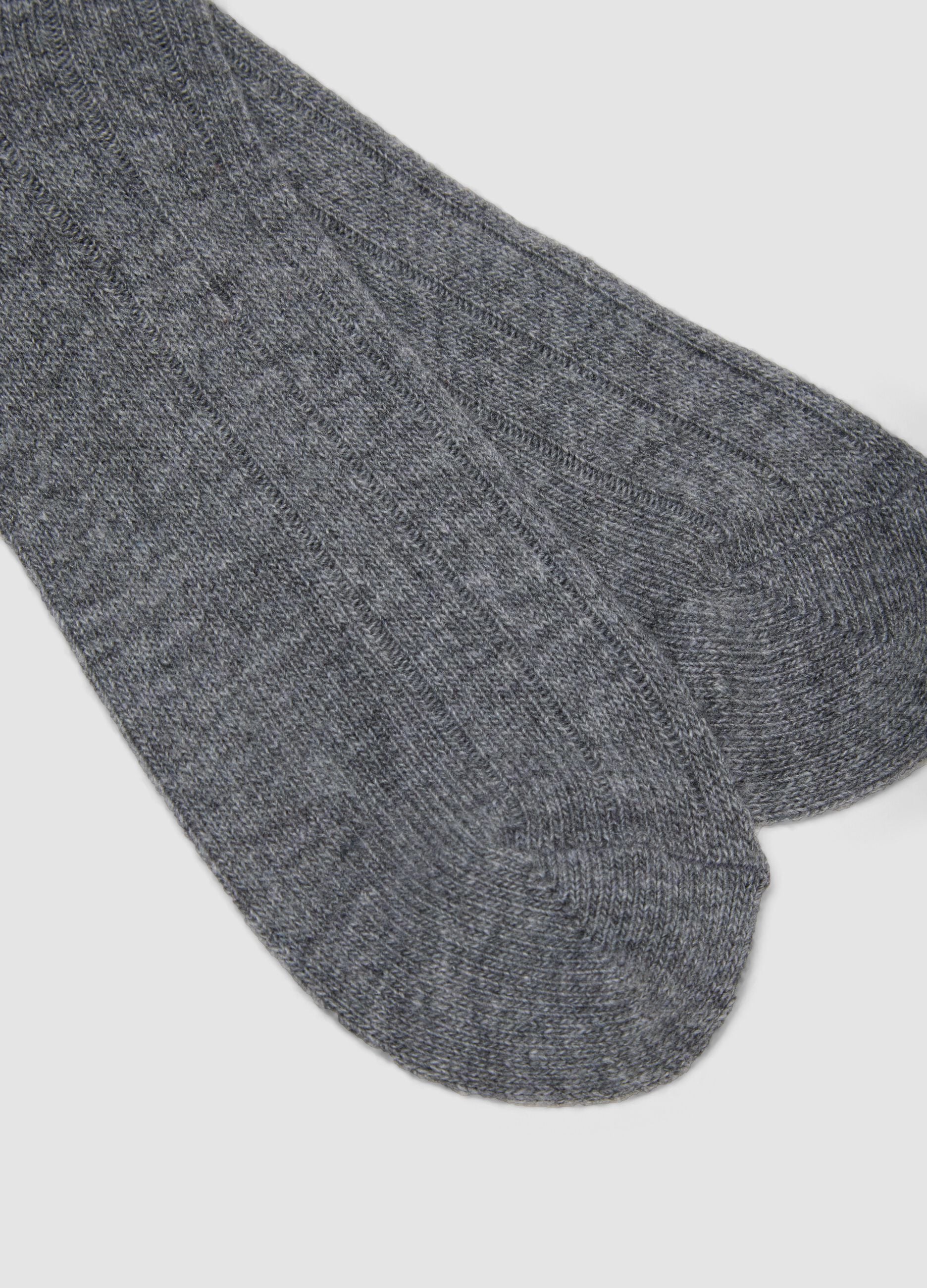 Calze midi grigie in lana, viscosa e cashmere elasticizzati