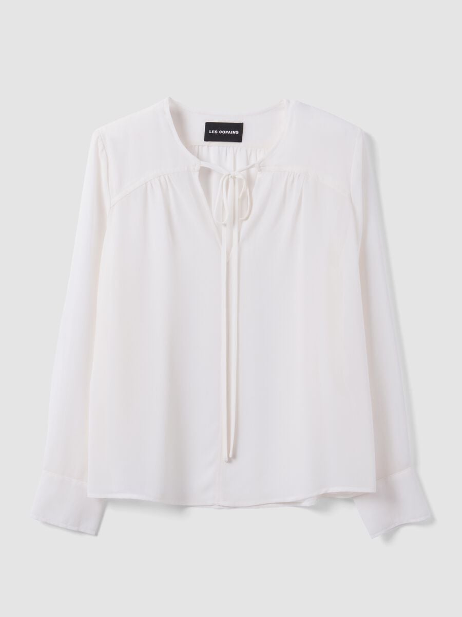 White regular-fit blouse with V-neck and tie detail_4