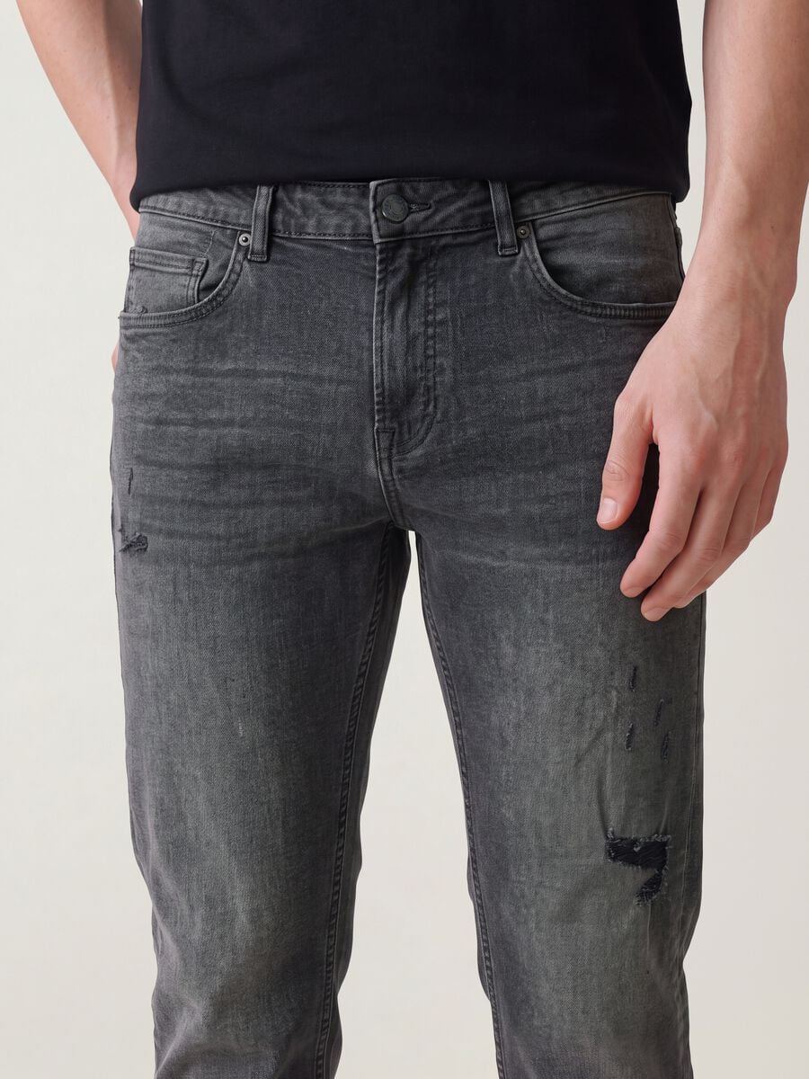 Regular-fit grey denim jeans in stretch cotton_2