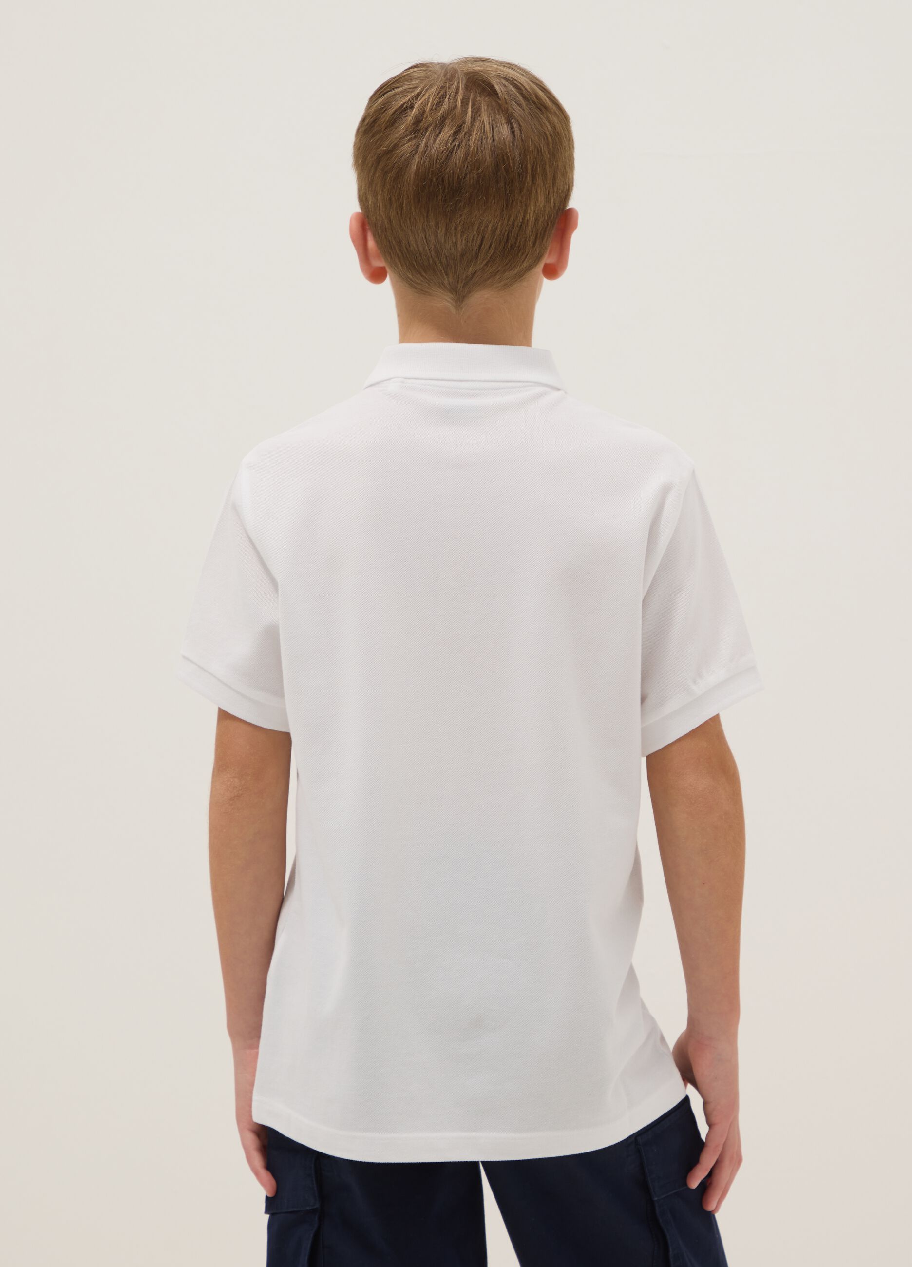 Weisses Poloshirt aus Bio-Baumwolle f&uuml;r Jungen, Regular Fit
