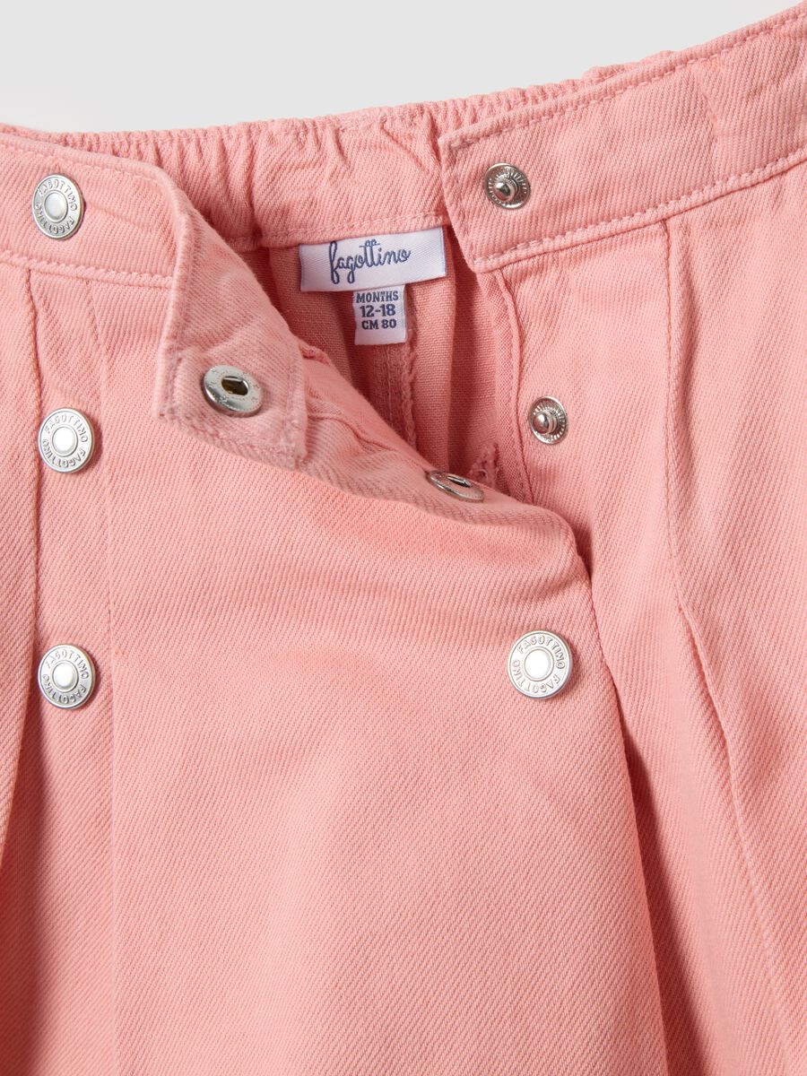 Pink pure cotton regular fit skirt with buttons for girls_3