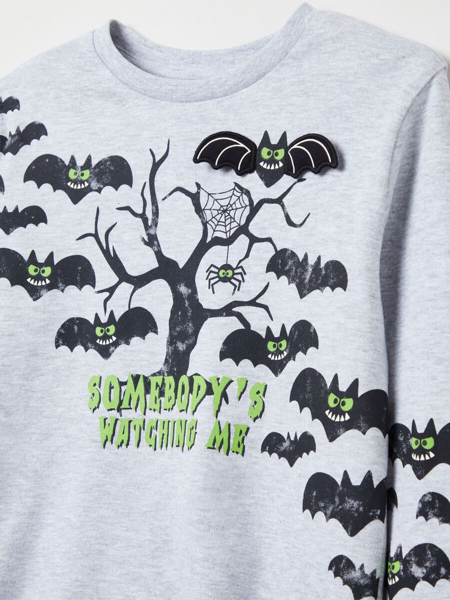 Long pyjamas with bats print_2