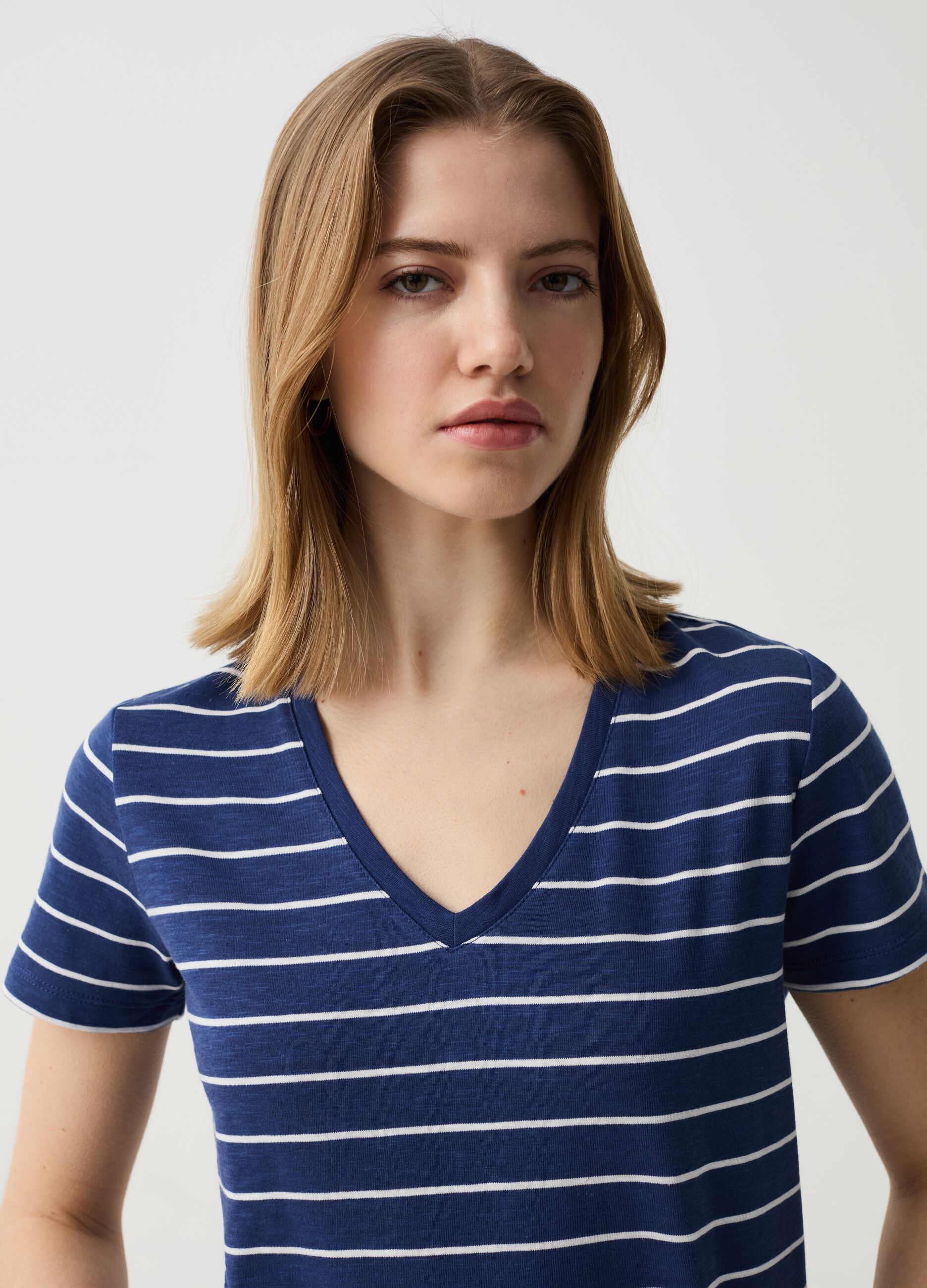 Essential mélange striped T-shirt with V neck