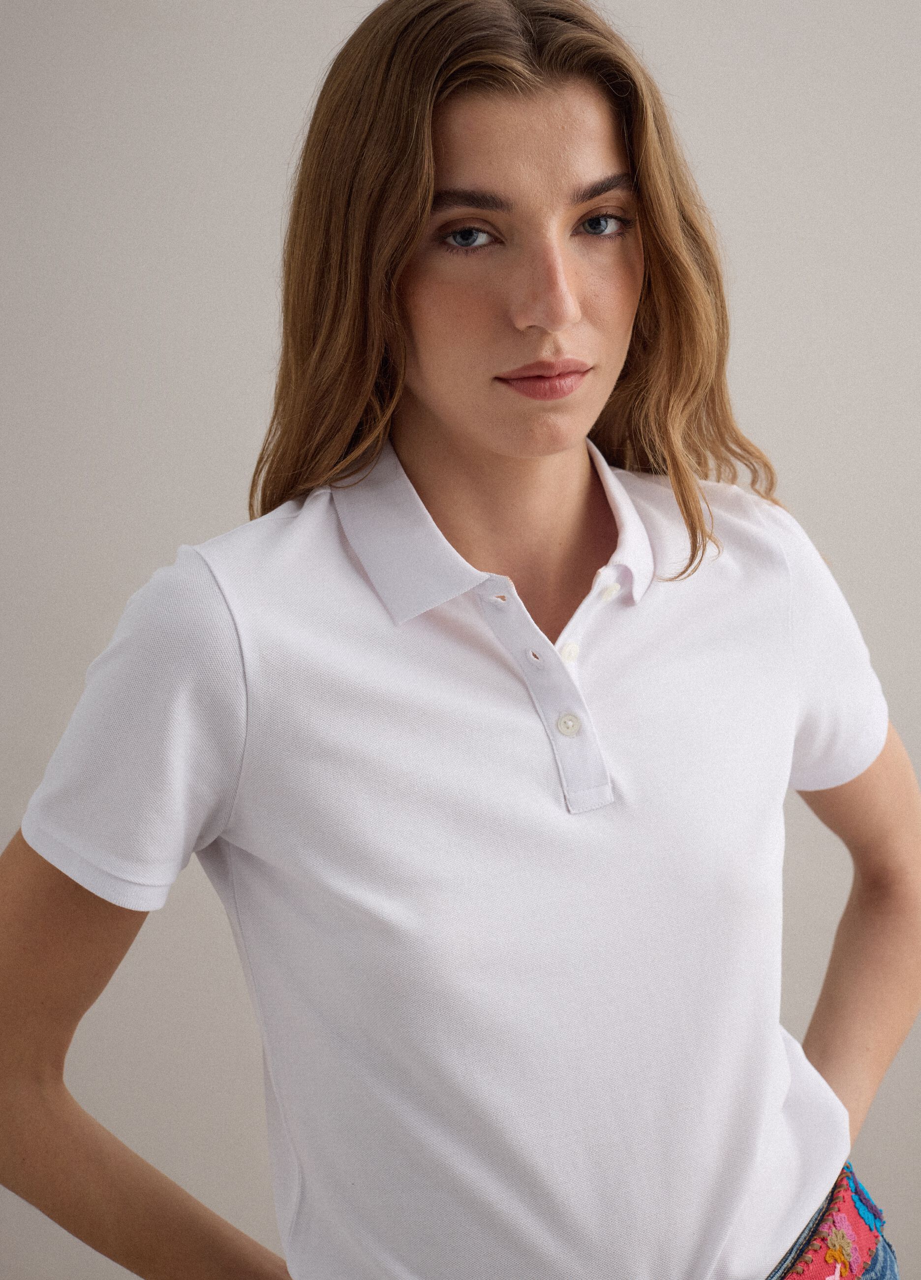 White short-sleeve pure cotton polo shirt, regular fit