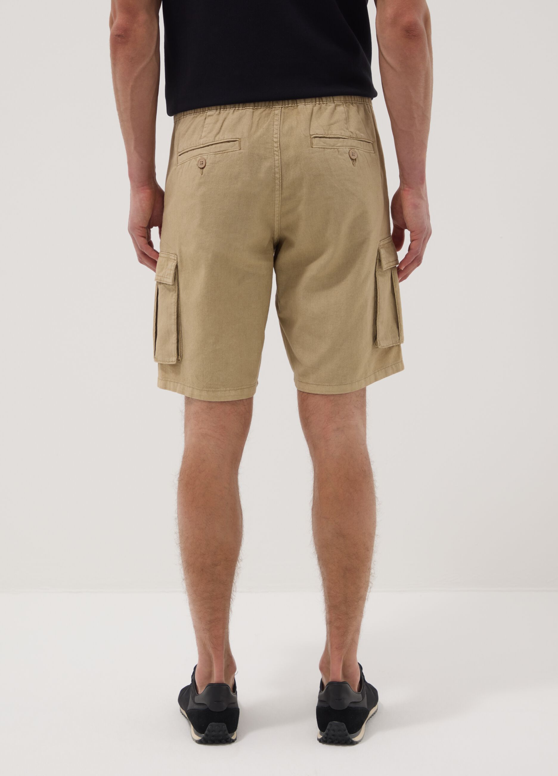 Beige linen-blend cargo Bermuda shorts