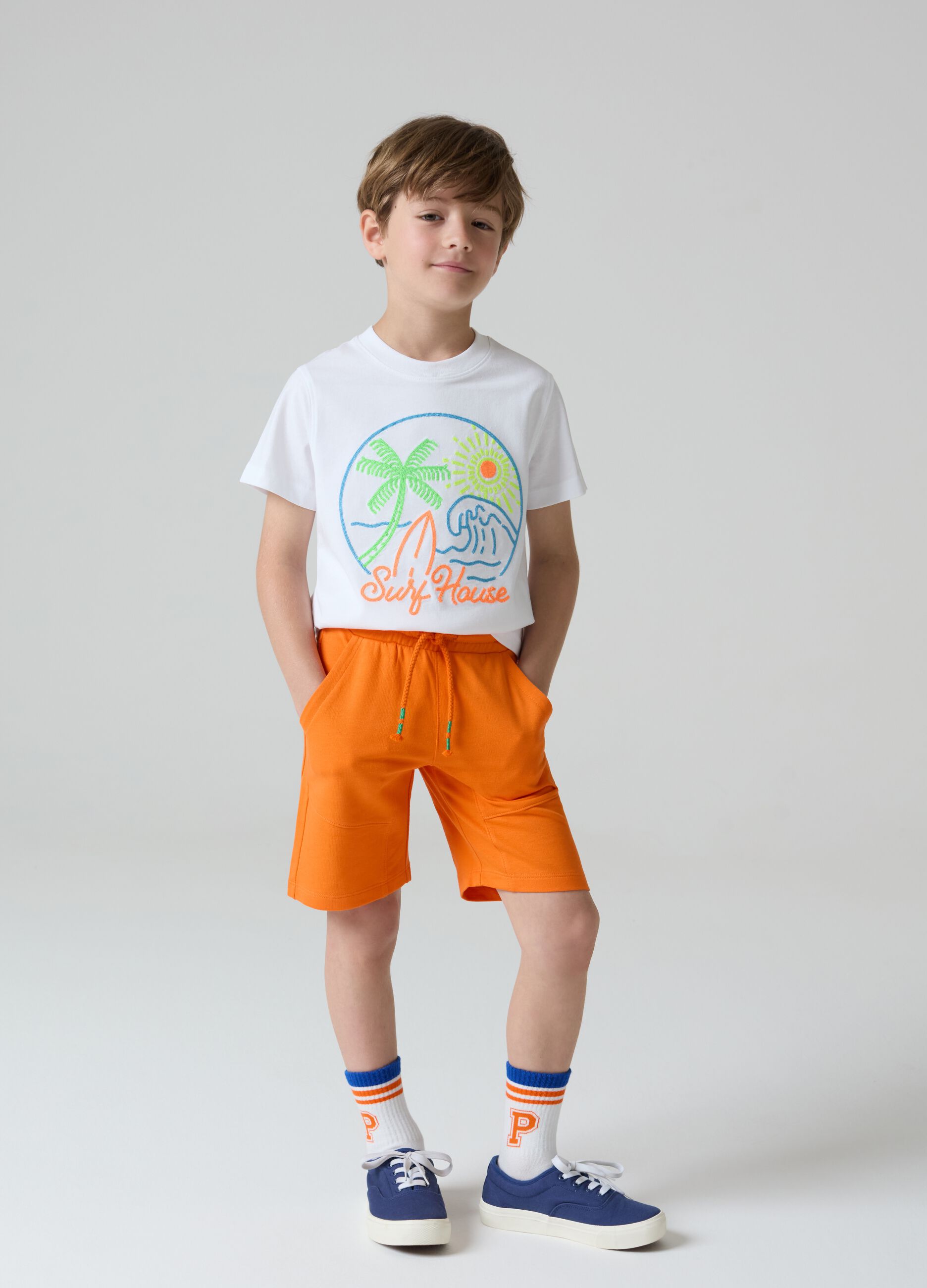 Fleece Bermuda shorts with logo embroidery and drawstring