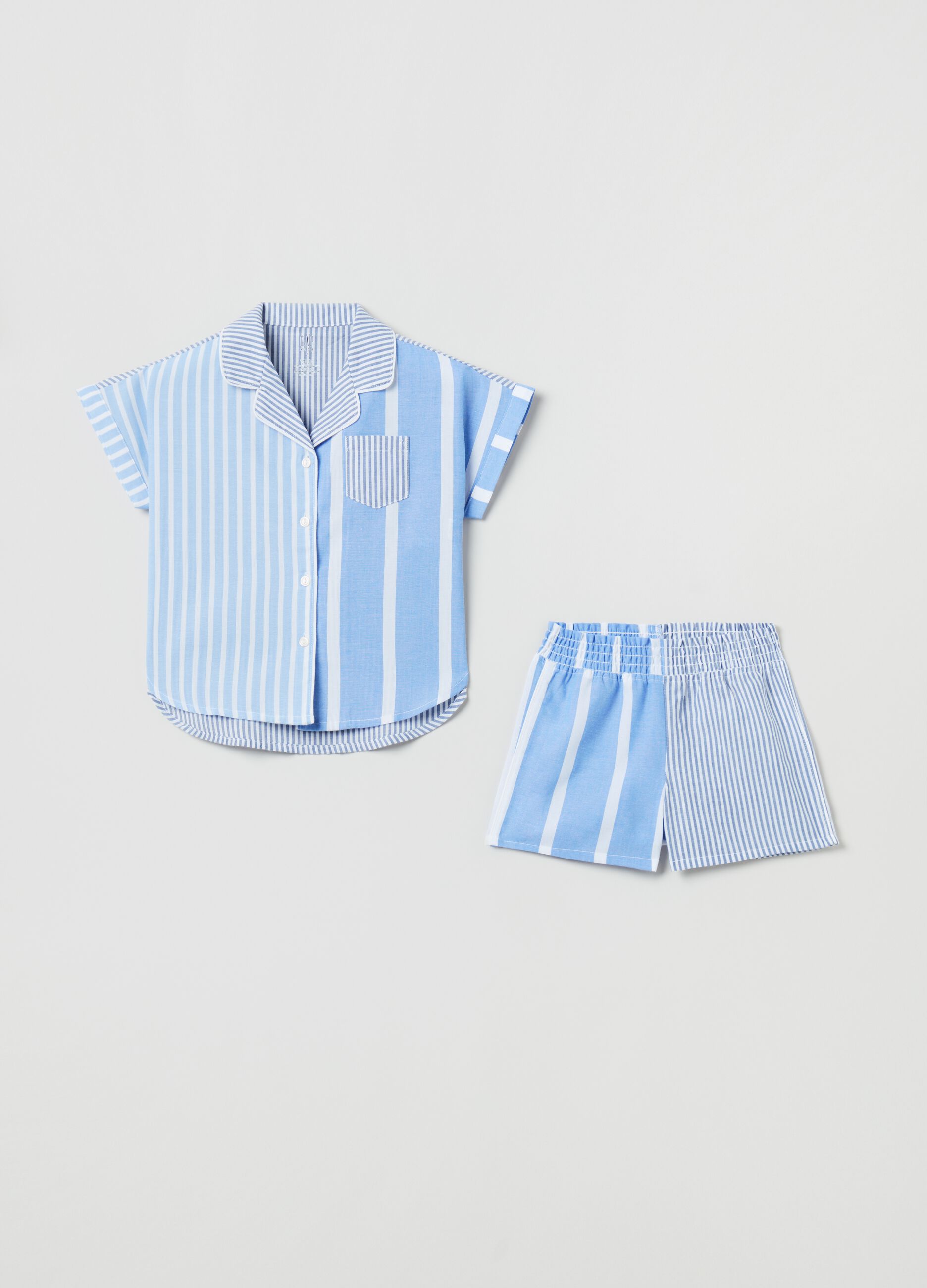 Short pyjamas with striped pattern