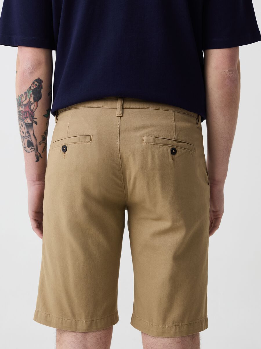 Chino Bermuda shorts in cotton_2
