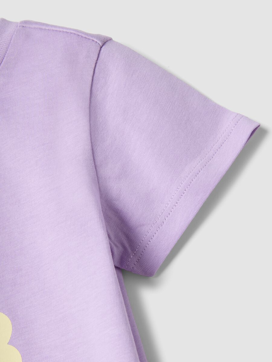 Girls' regular fit violet pure cotton T-shirt with floral print_3