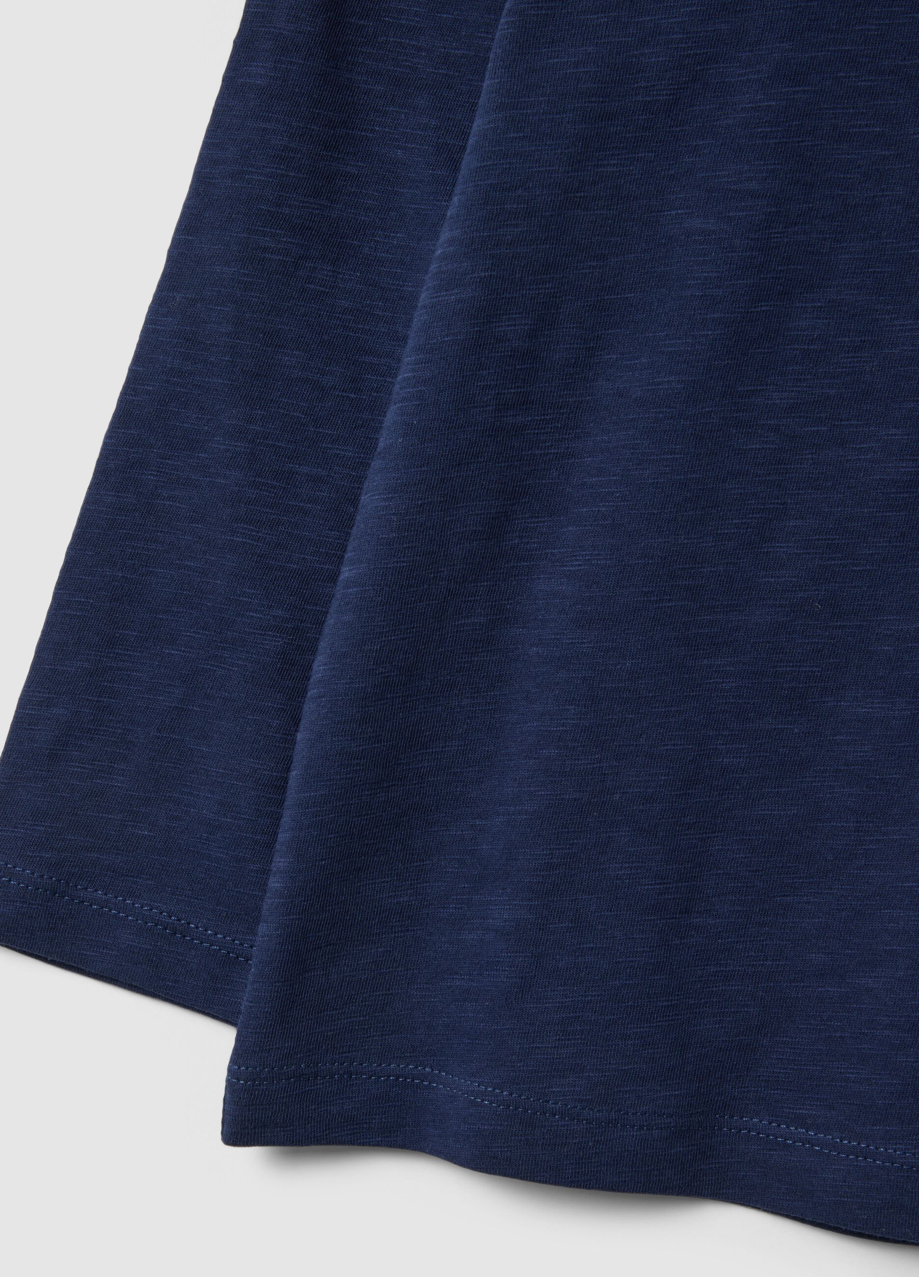 &Mu;&pi;&lambda;&epsilon; &pi;&alpha;&iota;&delta;&iota;&kappa;ό T-shirt &alpha;&pi;ό 100% &beta;&alpha;&mu;&beta;ά&kappa;&iota; &mu;&epsilon; &tau;&sigma;έ&pi;&eta;, oversized &gamma;&rho;&alpha;&mu;&mu;ή