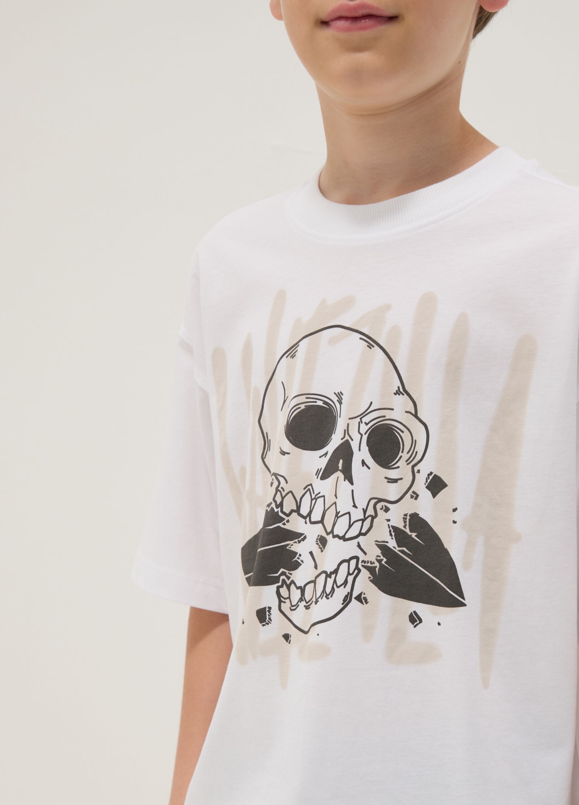 White pure cotton T-shirt with print