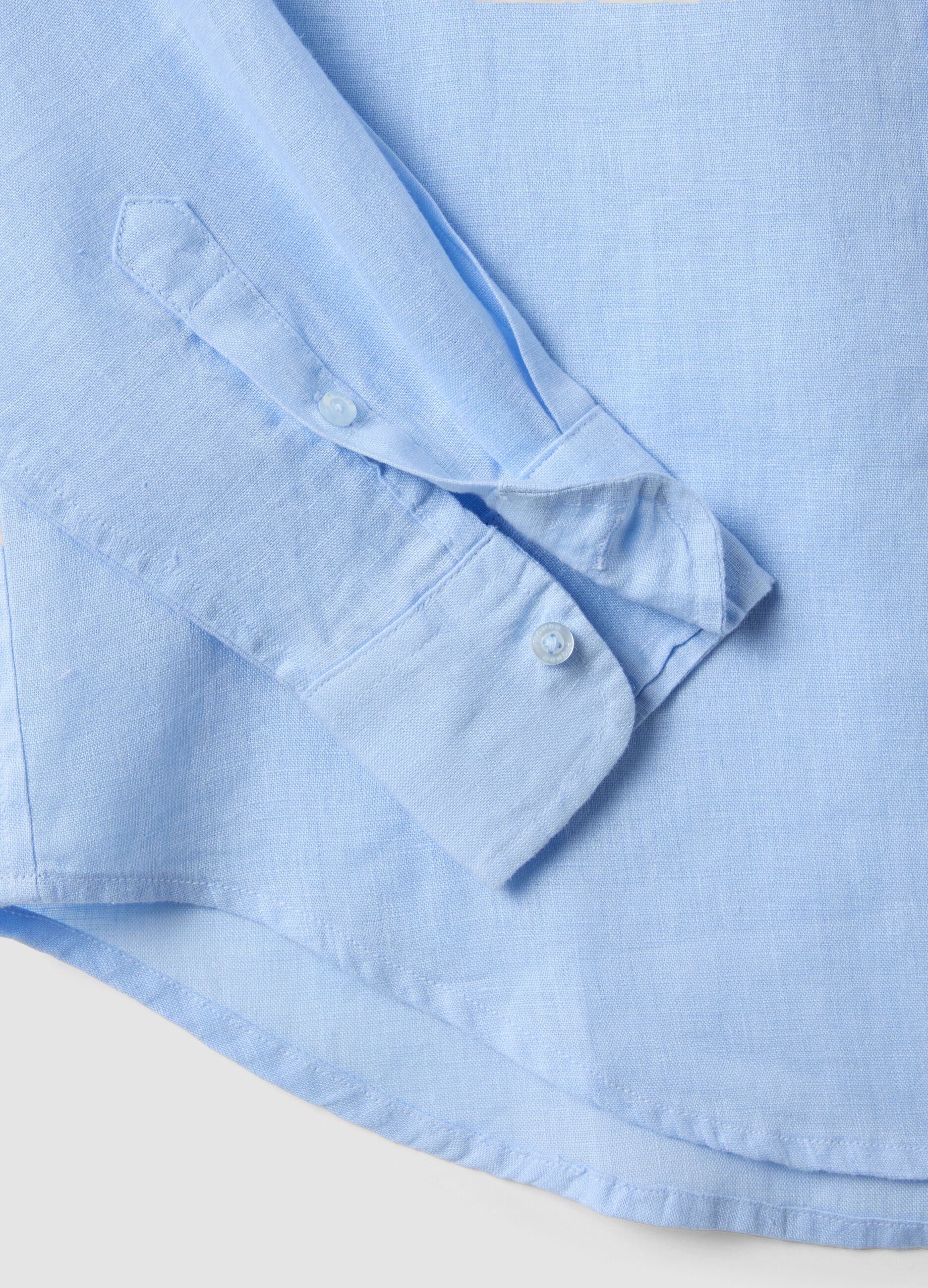 Chemise bleu ciel en pur lin, coupe regular