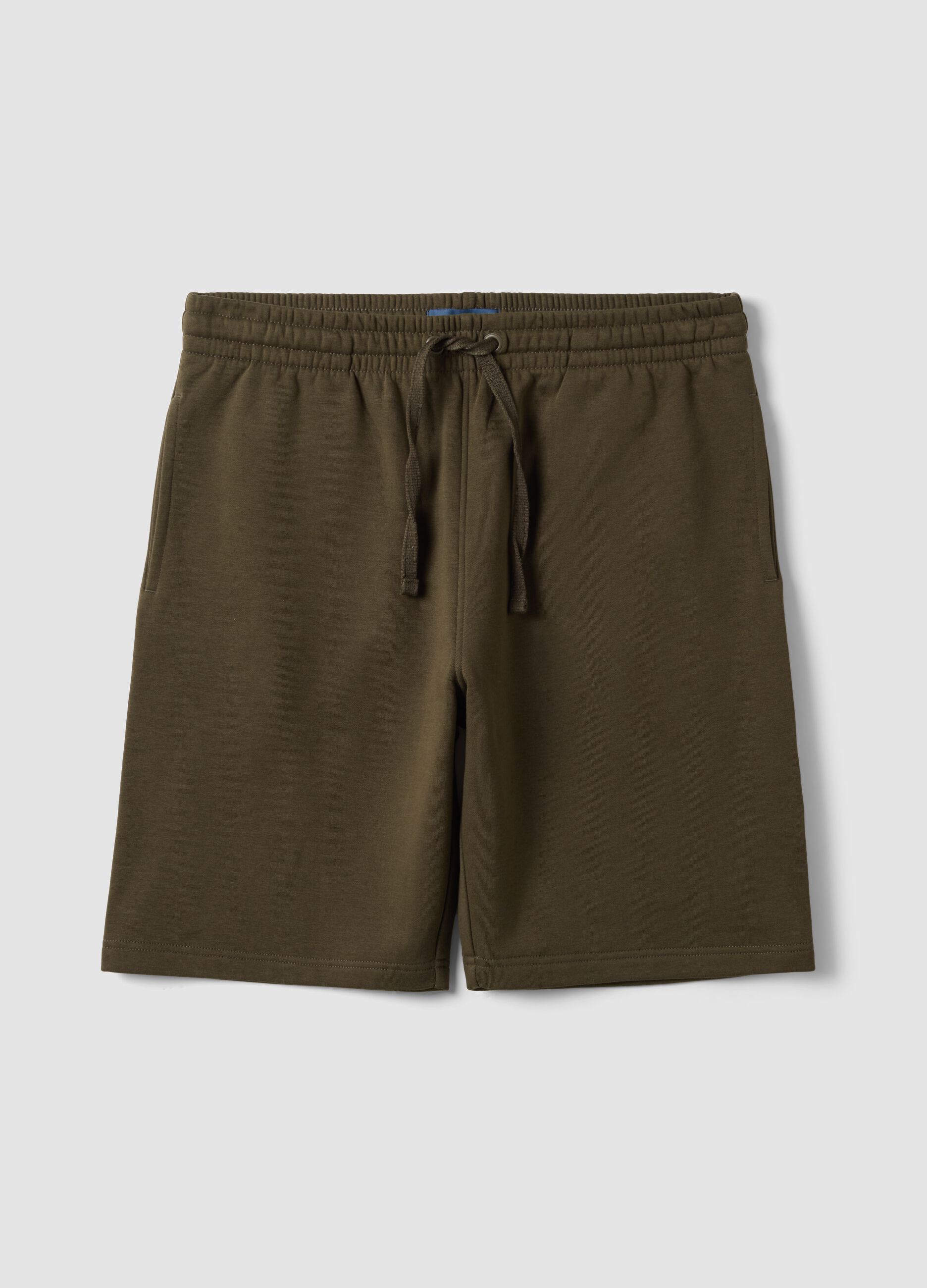 Green cotton-blend shorts with elasticated waist, regular fit
