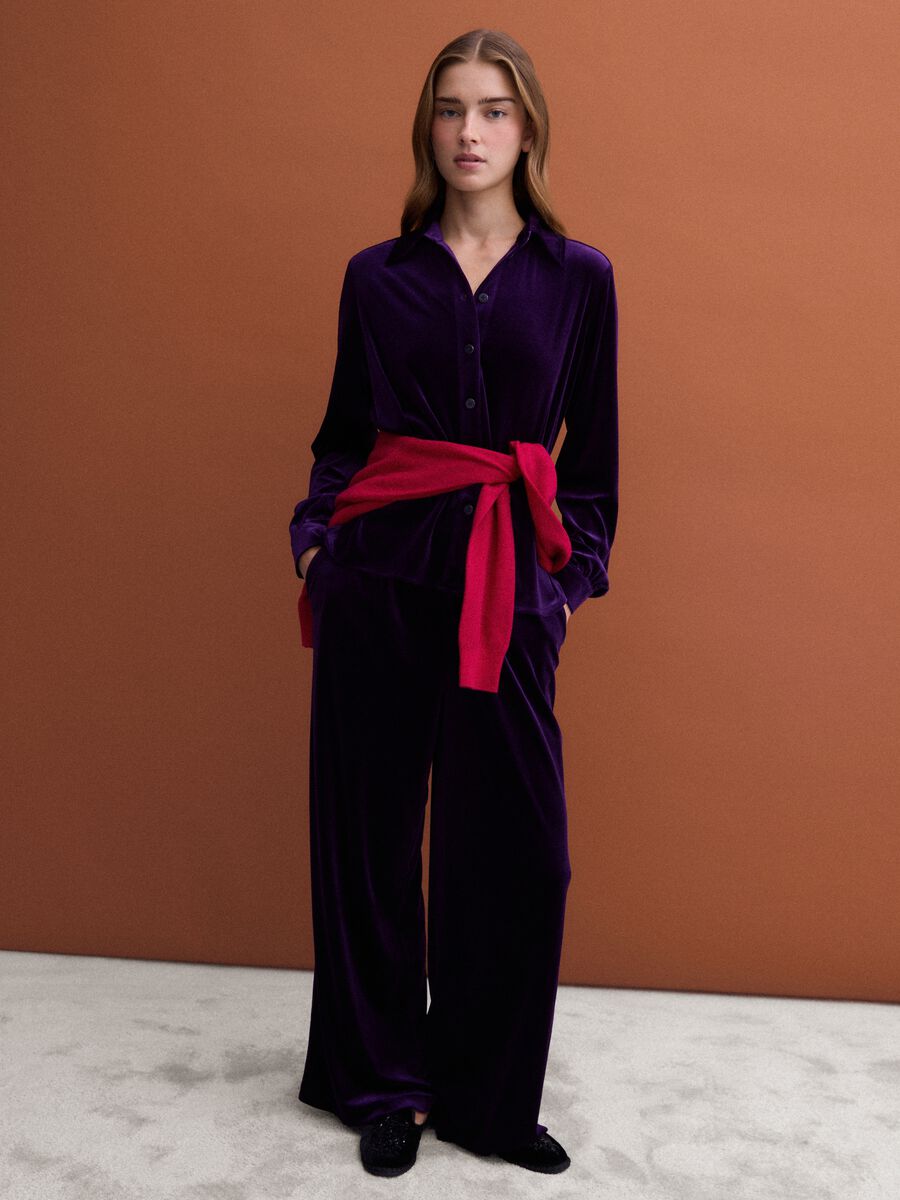 Purple wide-leg trousers in stretch velvet-effect fabric_0