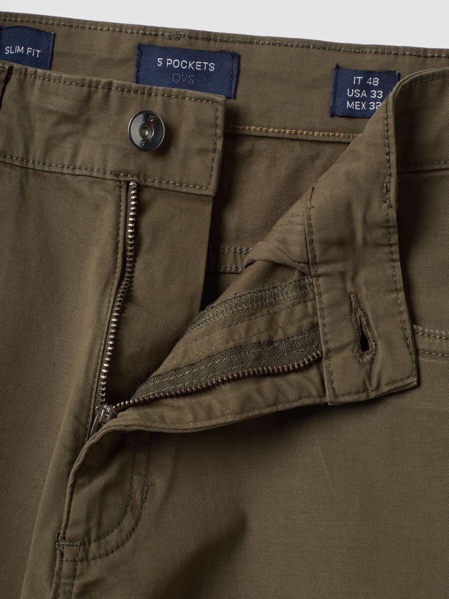 Gr&uuml;ne Slim-Fit Five-Pocket-Hose aus Stretch-Baumwolle_2