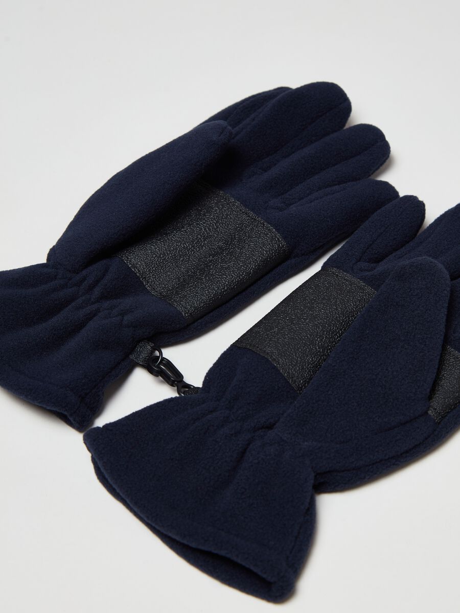 Fleece gloves with textured insert_2