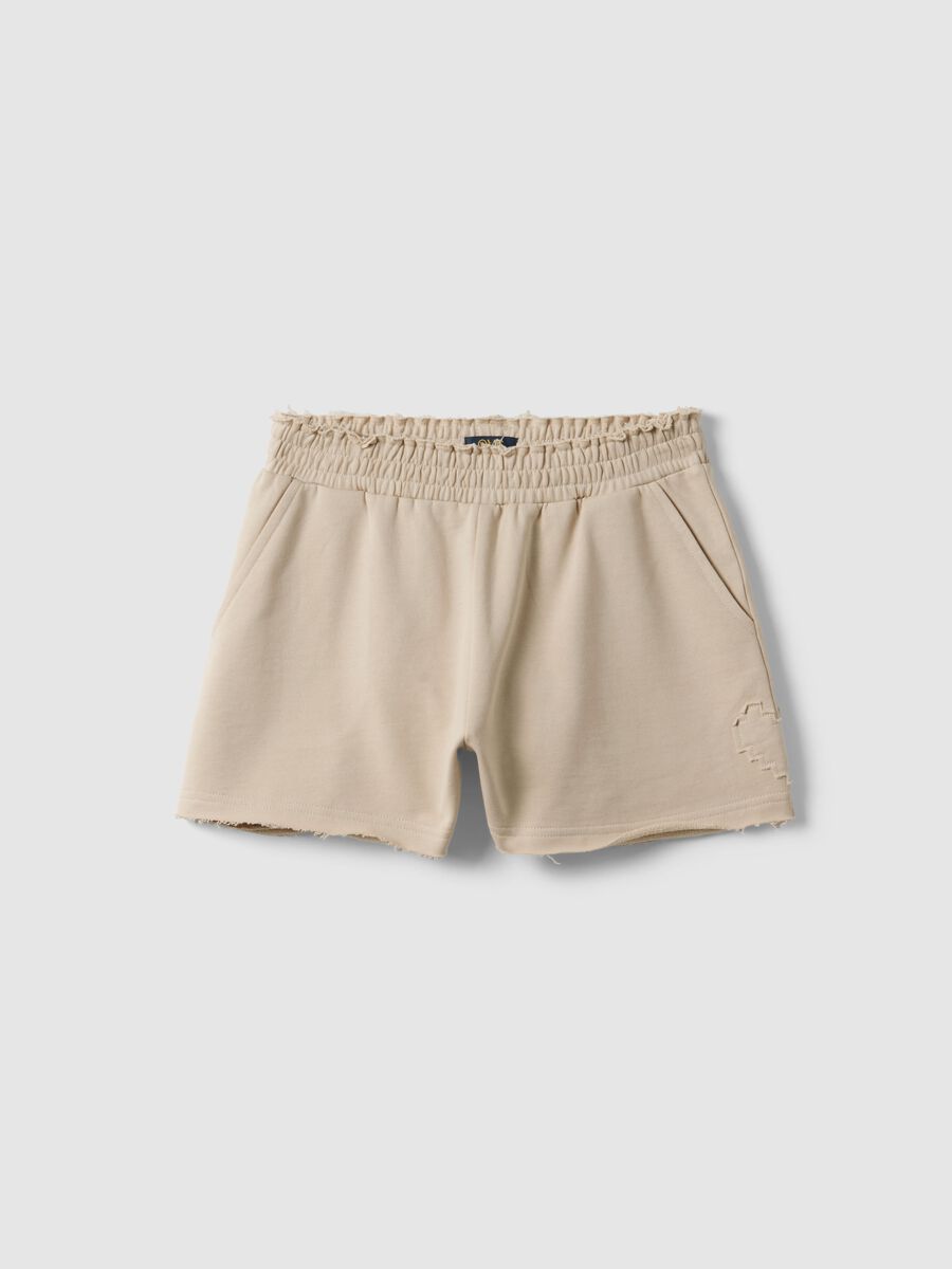 Girls' beige pure cotton shorts with relaxed fit_3