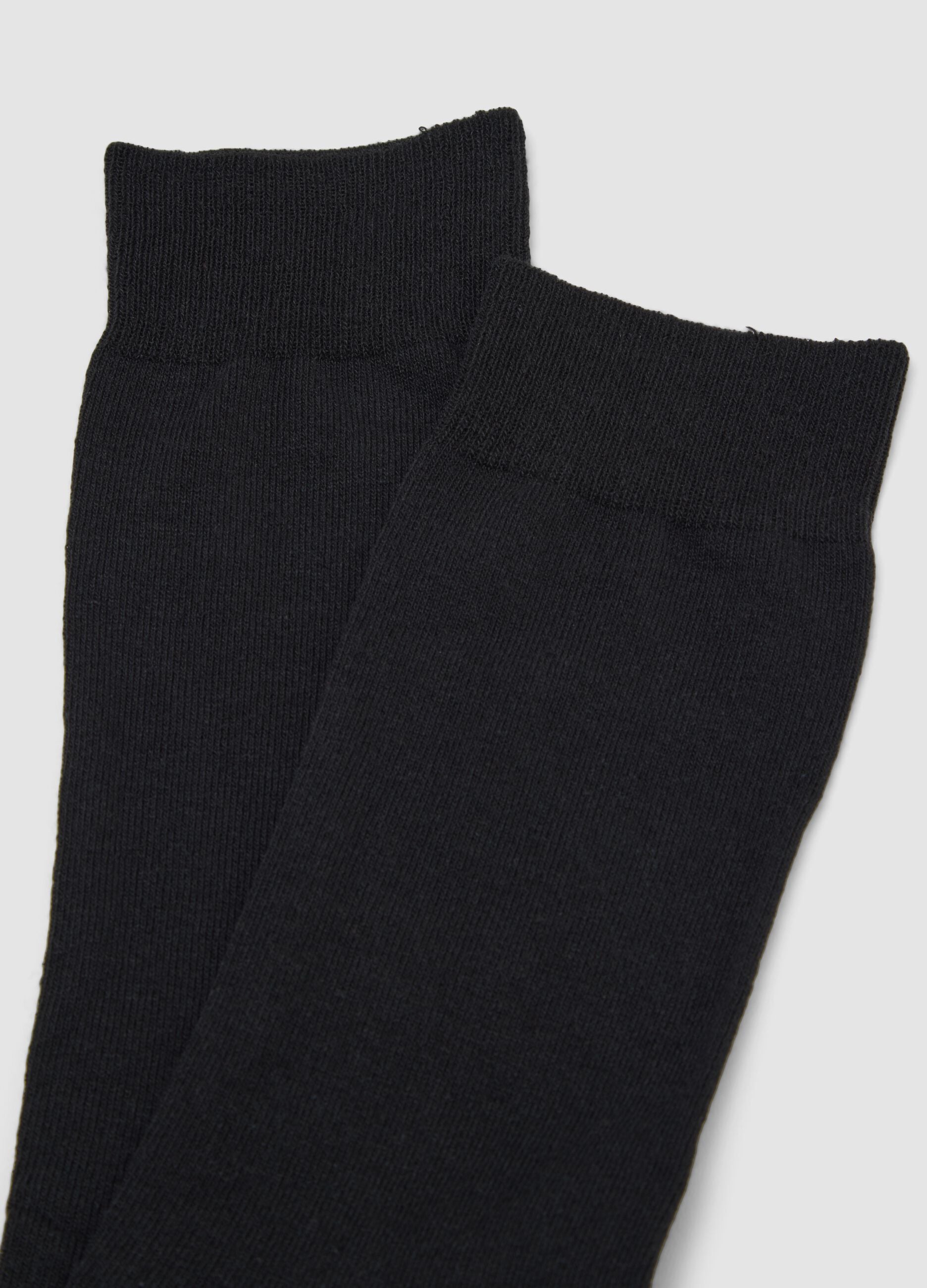2-pack of black cotton-stretch ankle socks