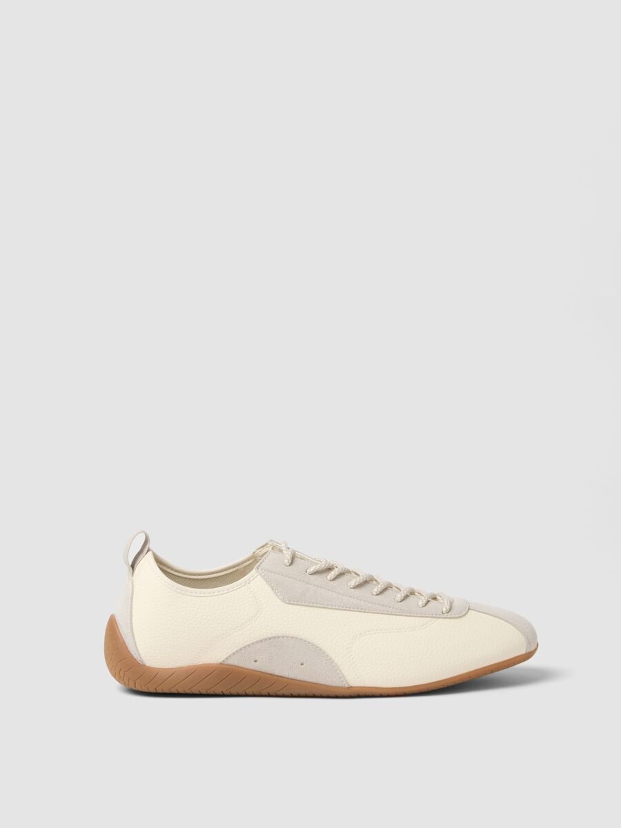 White and beige regular fit trainers with rubber sole_0