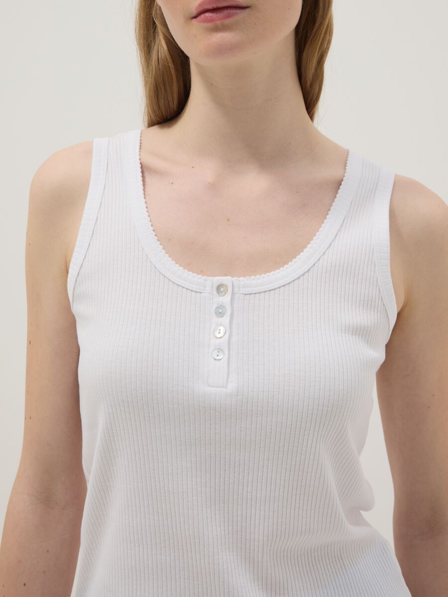 White pure cotton regular fit T-shirt with henley neck_3