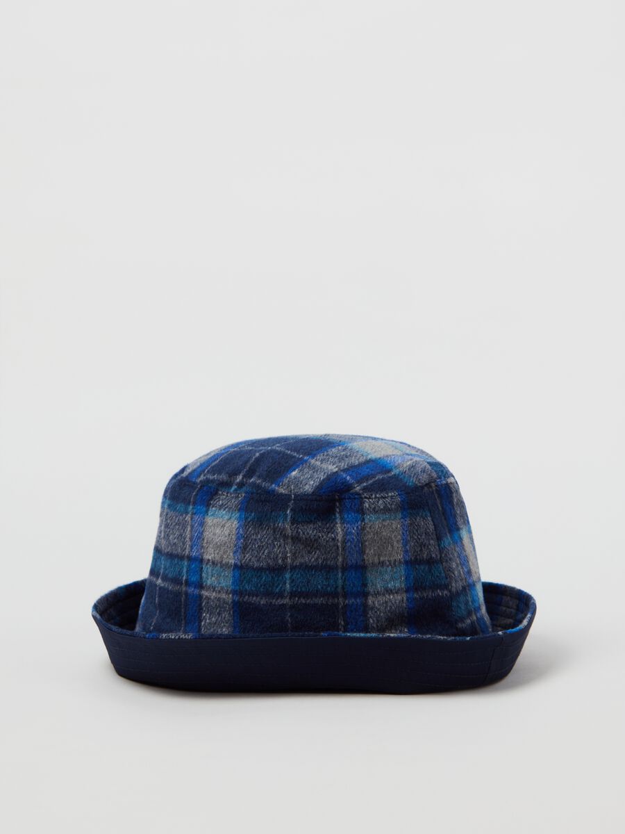 Cloche hat with check pattern_2