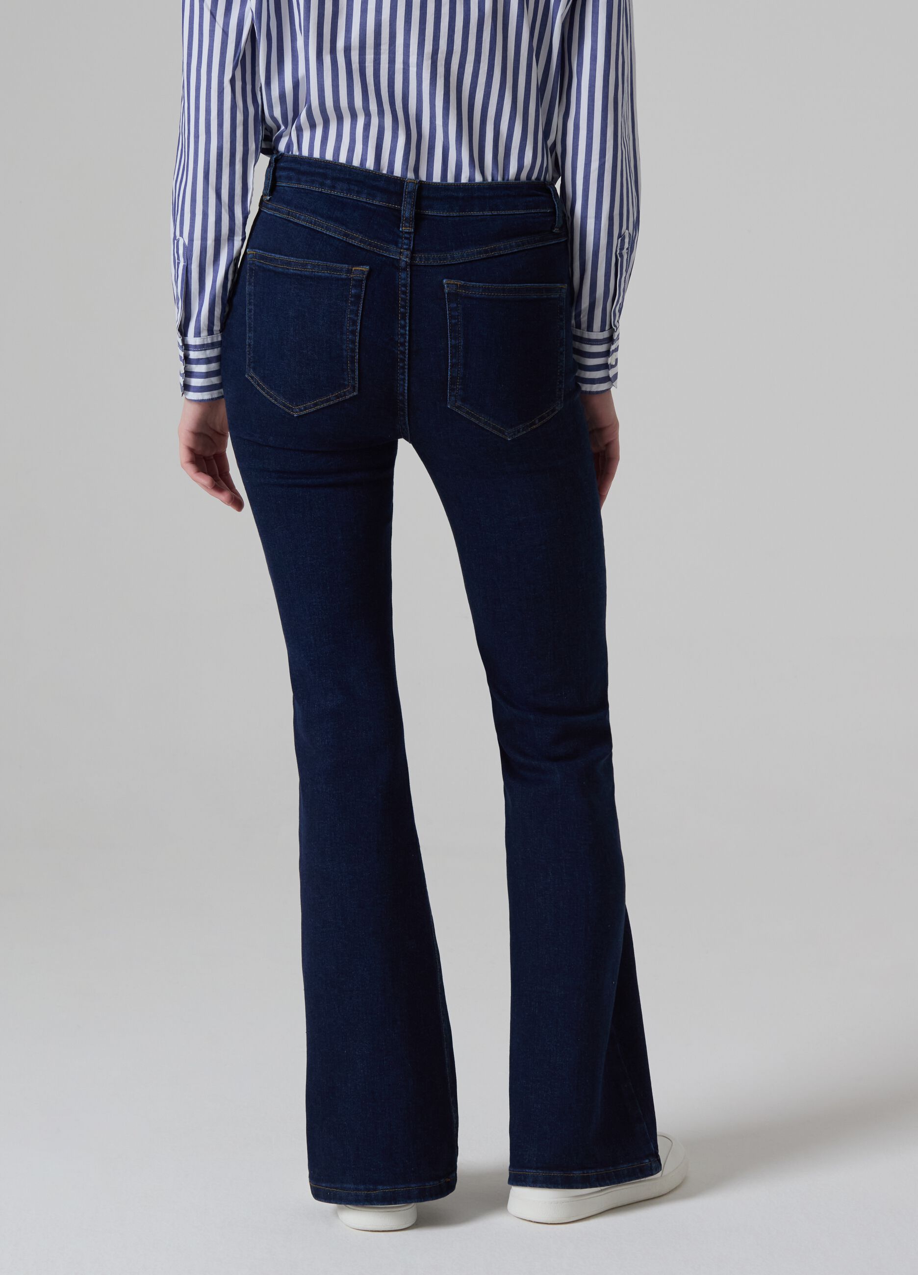 Rinsed flare-fit jeans