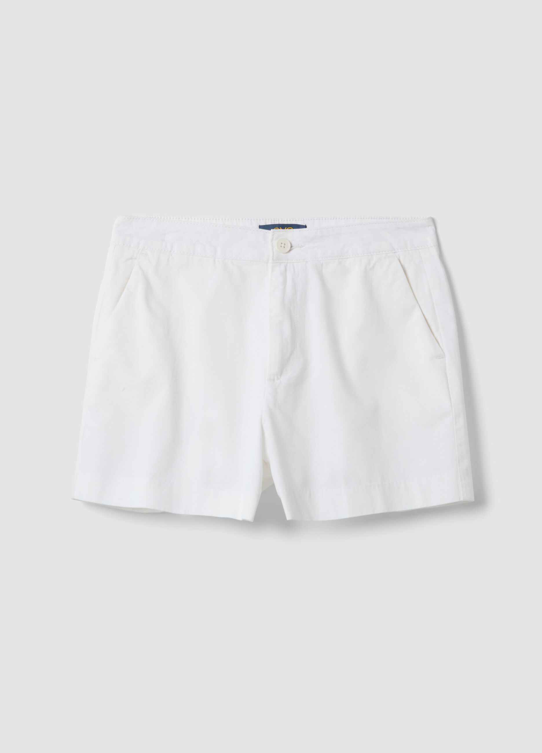 White chino shorts in pure cotton