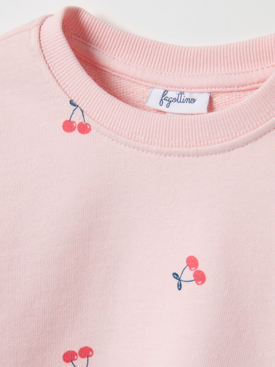 Pink crew-neck sweatshirt for girls in pure cotton regular fit with designs_2