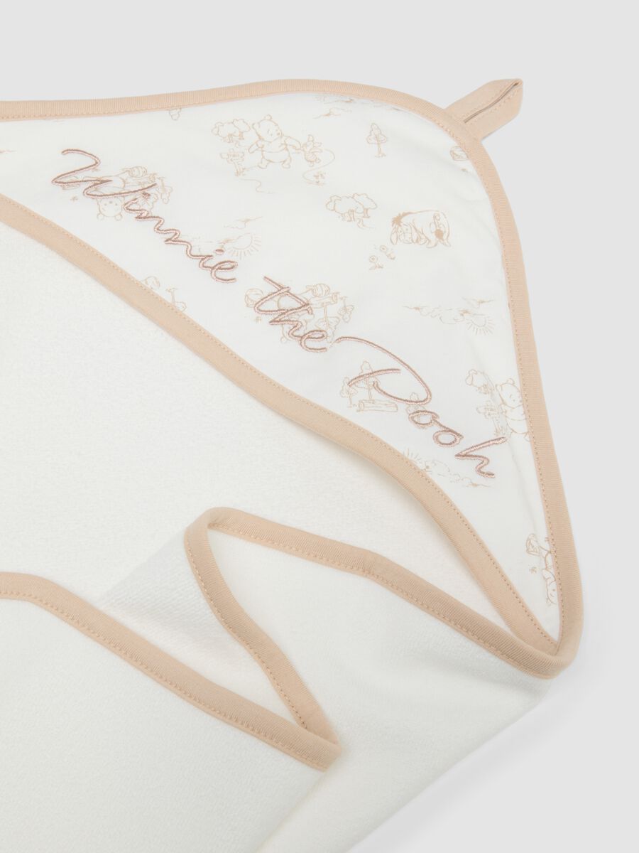 Albornoz para beb&eacute; blanco de mezcla de algod&oacute;n org&aacute;nico Winnie the Pooh_2