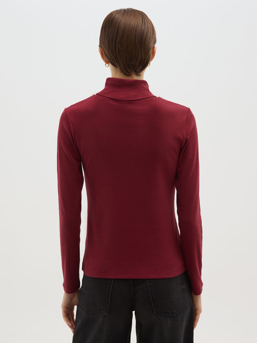 Red long sleeve turtle neck top in pure cotton regular fit_2