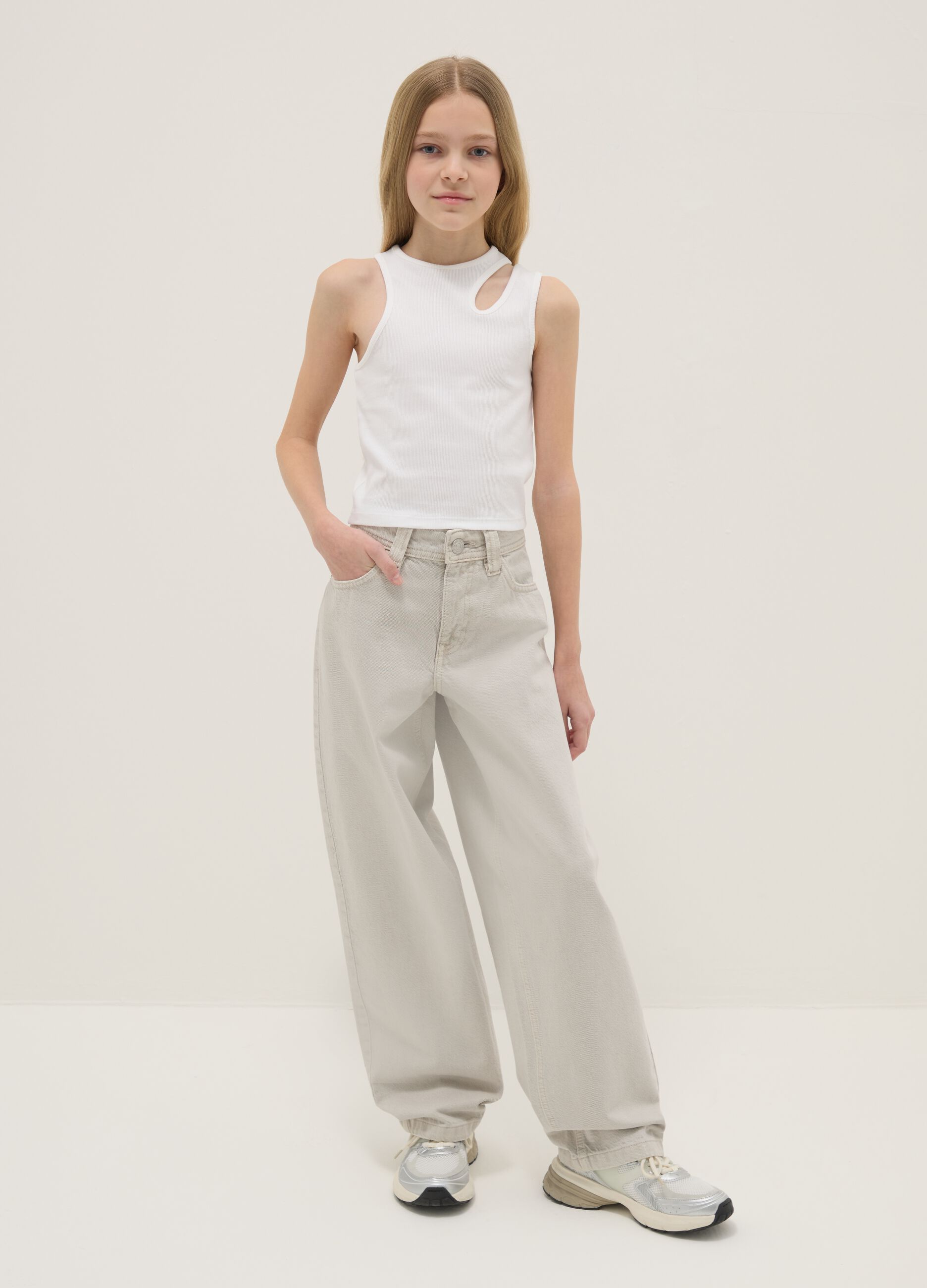 Grey pure cotton balloon fit jeans for girls