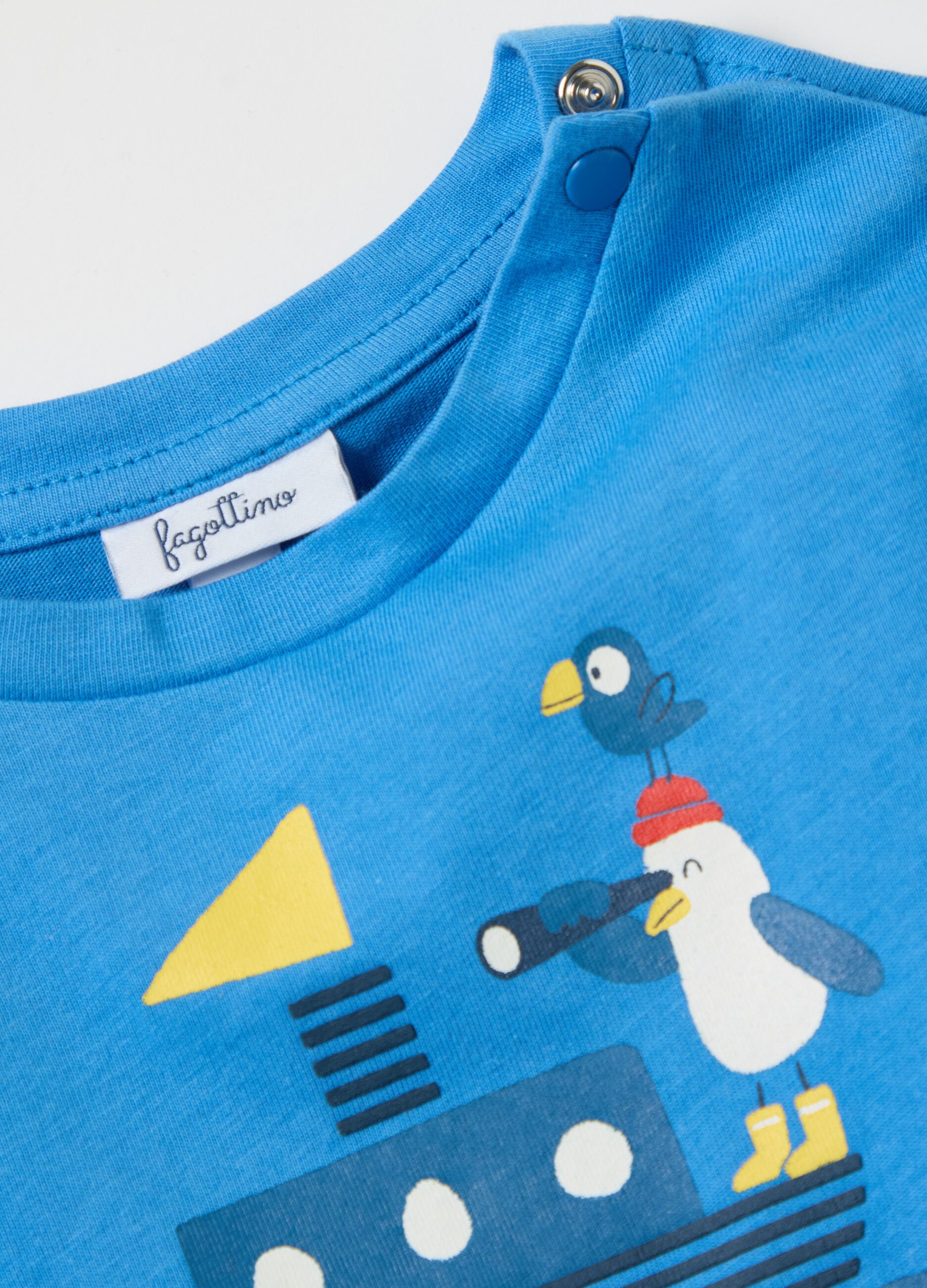 Cotton T-shirt with print and long sleeves