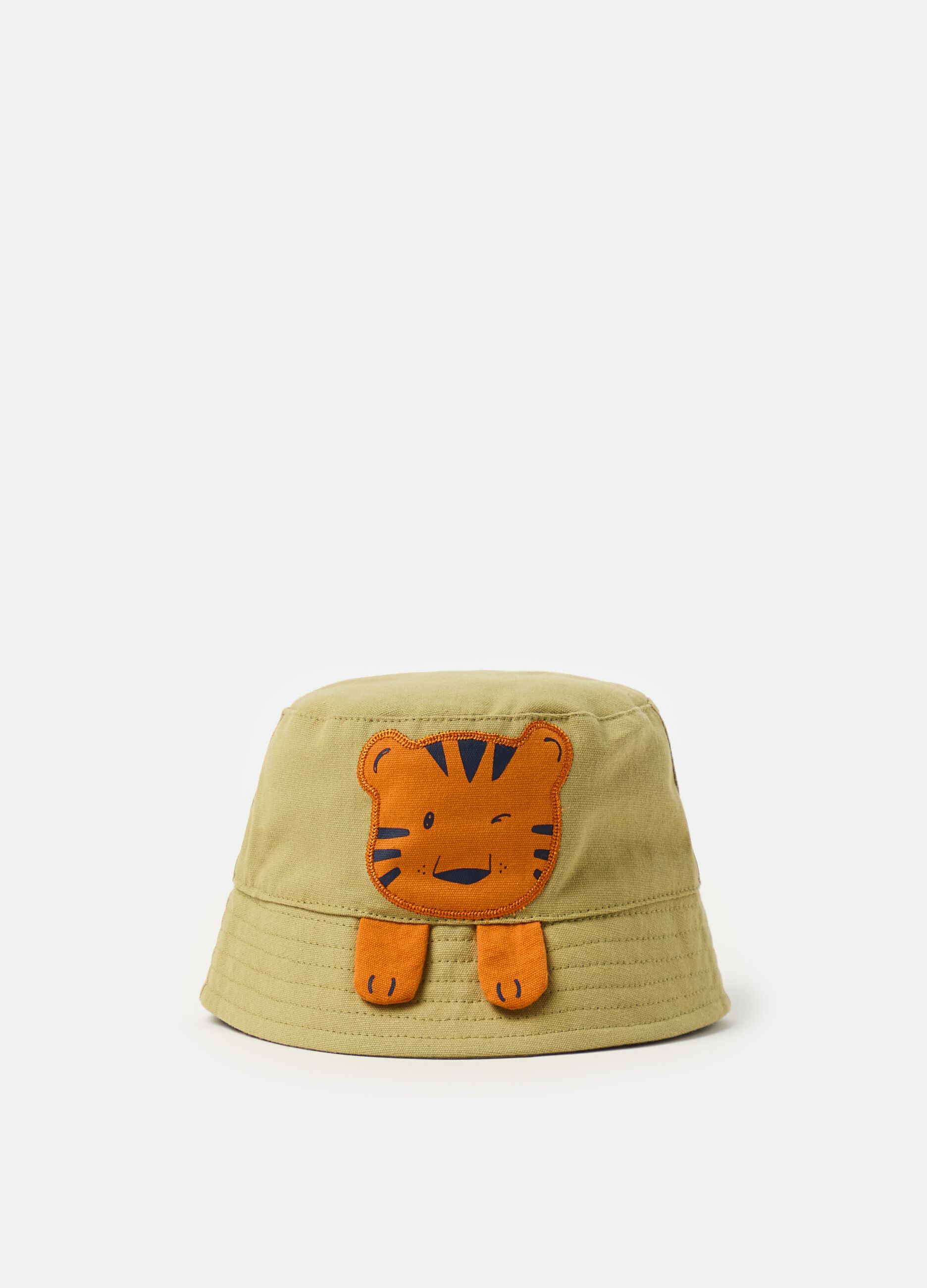 Fishing hat with tiger