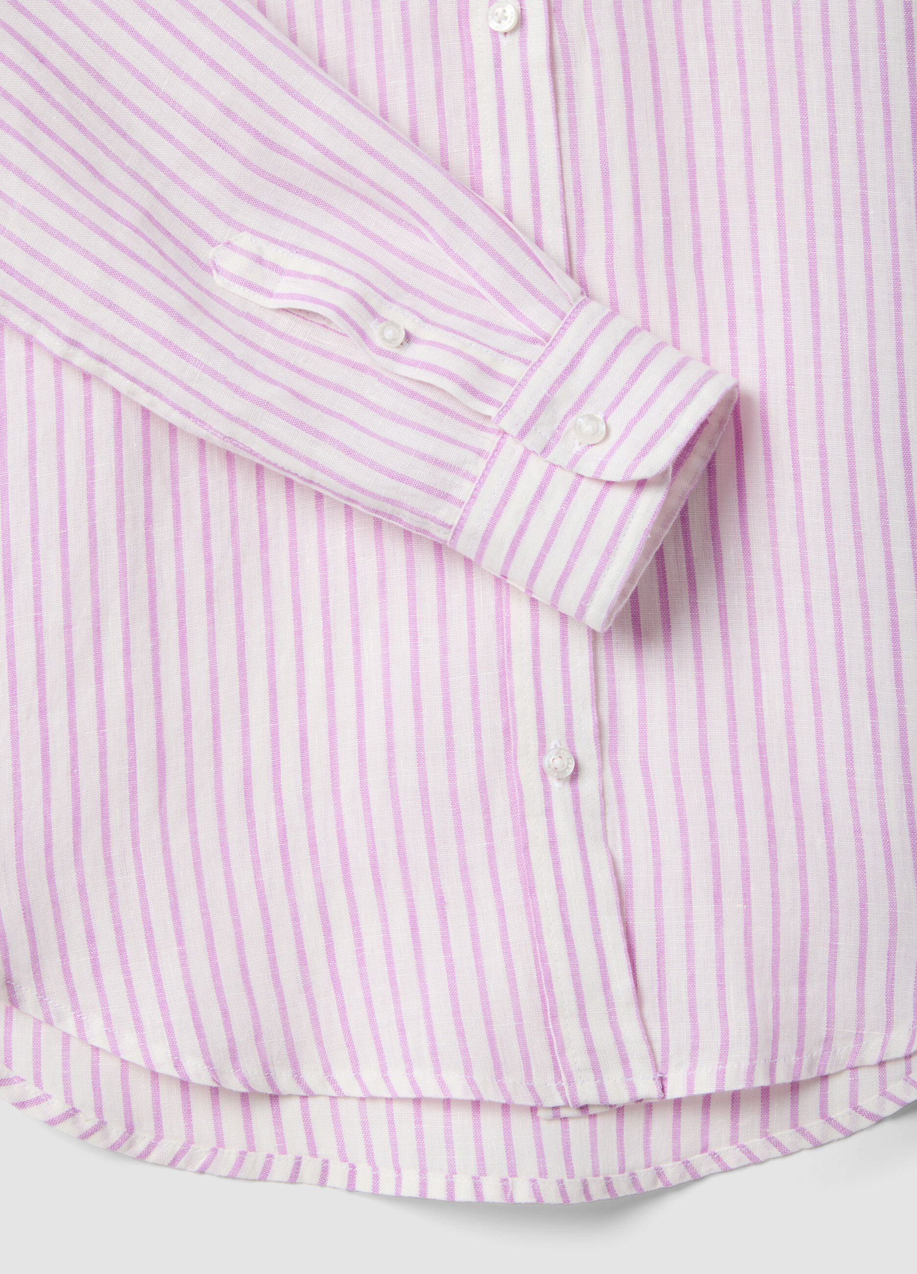 Camisa de puro linho com riscas brancas e rosas, ajuste regular