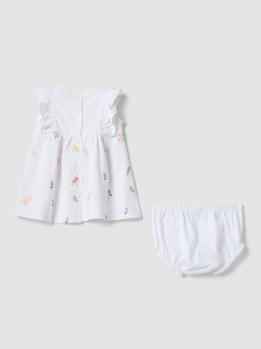 Pure white cotton baby girl set with embroidered flowers_1