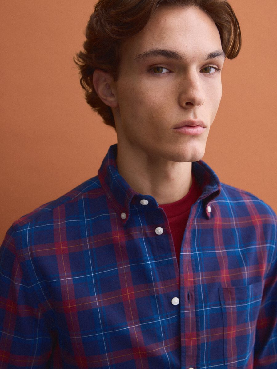 Blau kariertes Oxford-Hemd aus reiner Baumwolle, Regular Fit_0