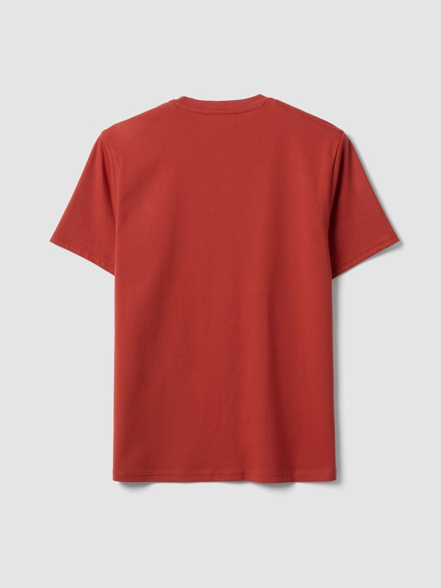 Rotes Supima-Baumwoll-T-Shirt mit Rundhalsausschnitt, Regular Fit_1