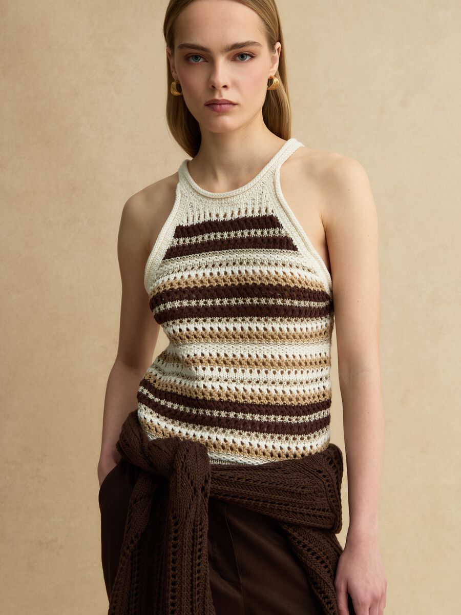 Figurbetontes, mehrfarbig gestreiftes Stricktop aus Baumwollmix_0