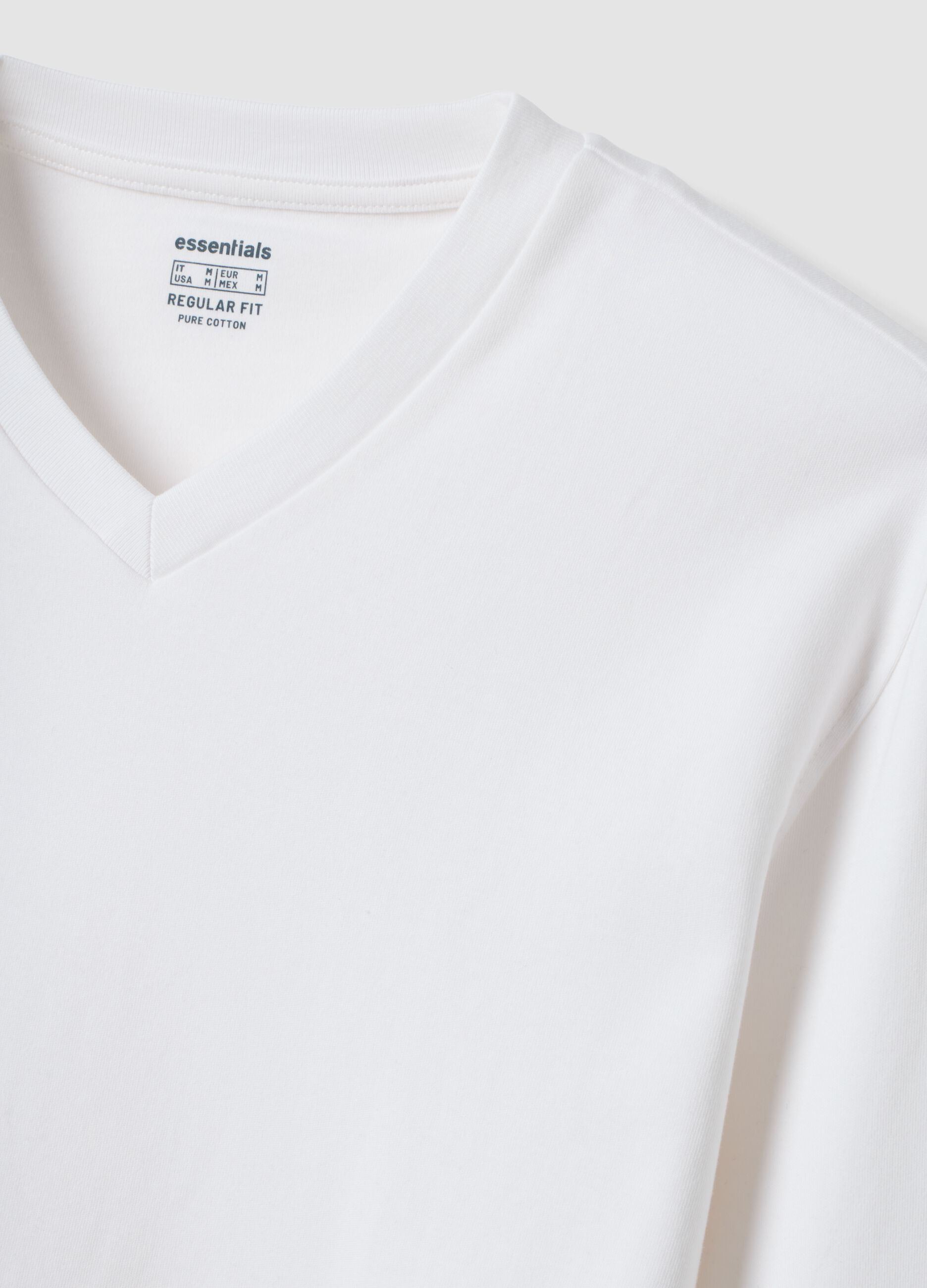 Wei&szlig;es T-Shirt aus reiner Baumwolle mit V-Ausschnitt, Regular Fit