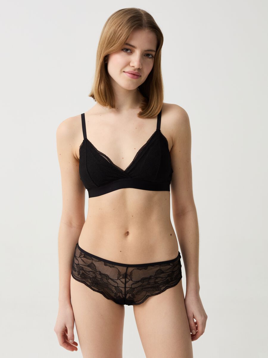 The Triangle bra in floral lace_0