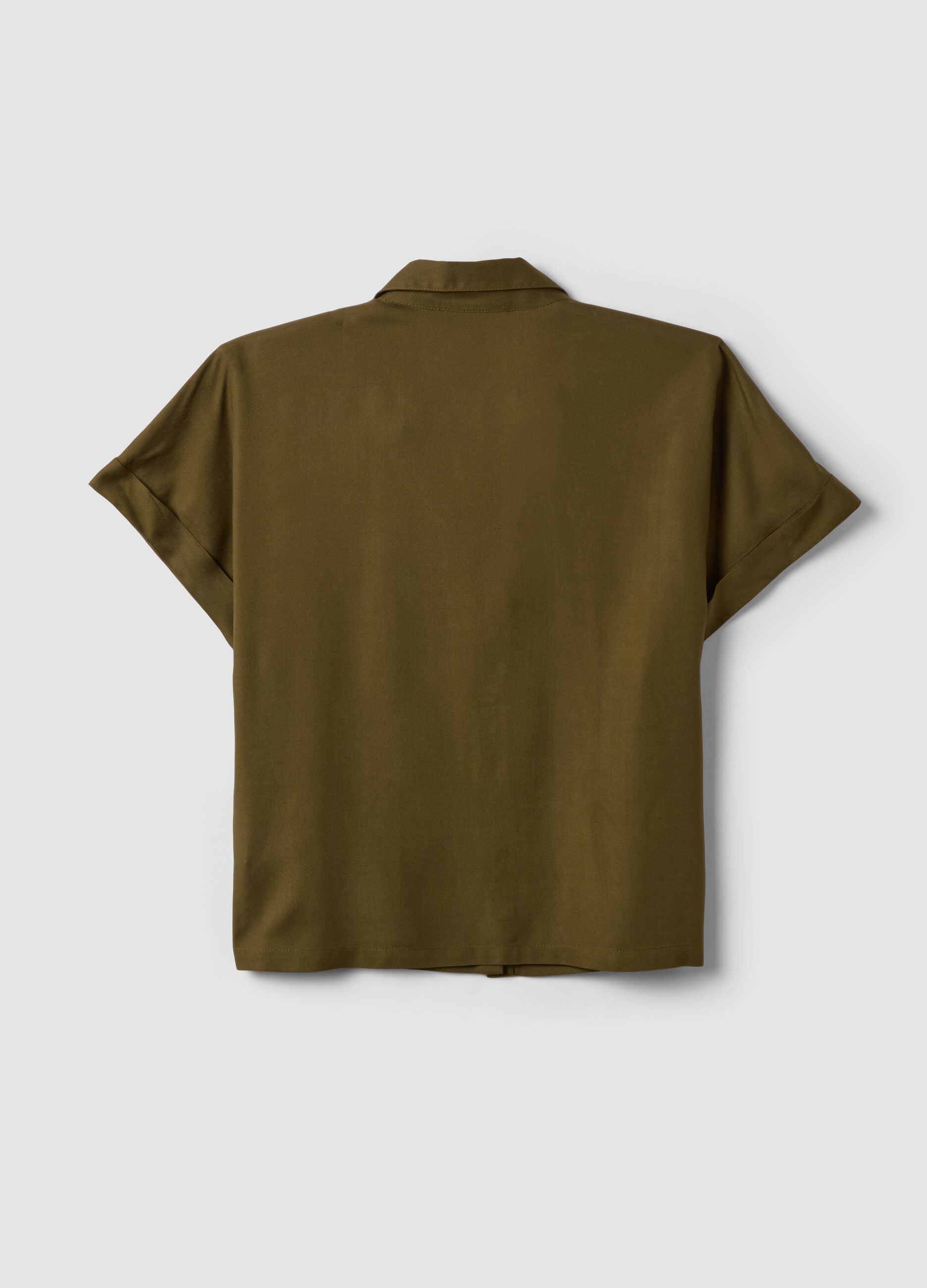Green short-sleeve pure viscose shirt with oversized fit