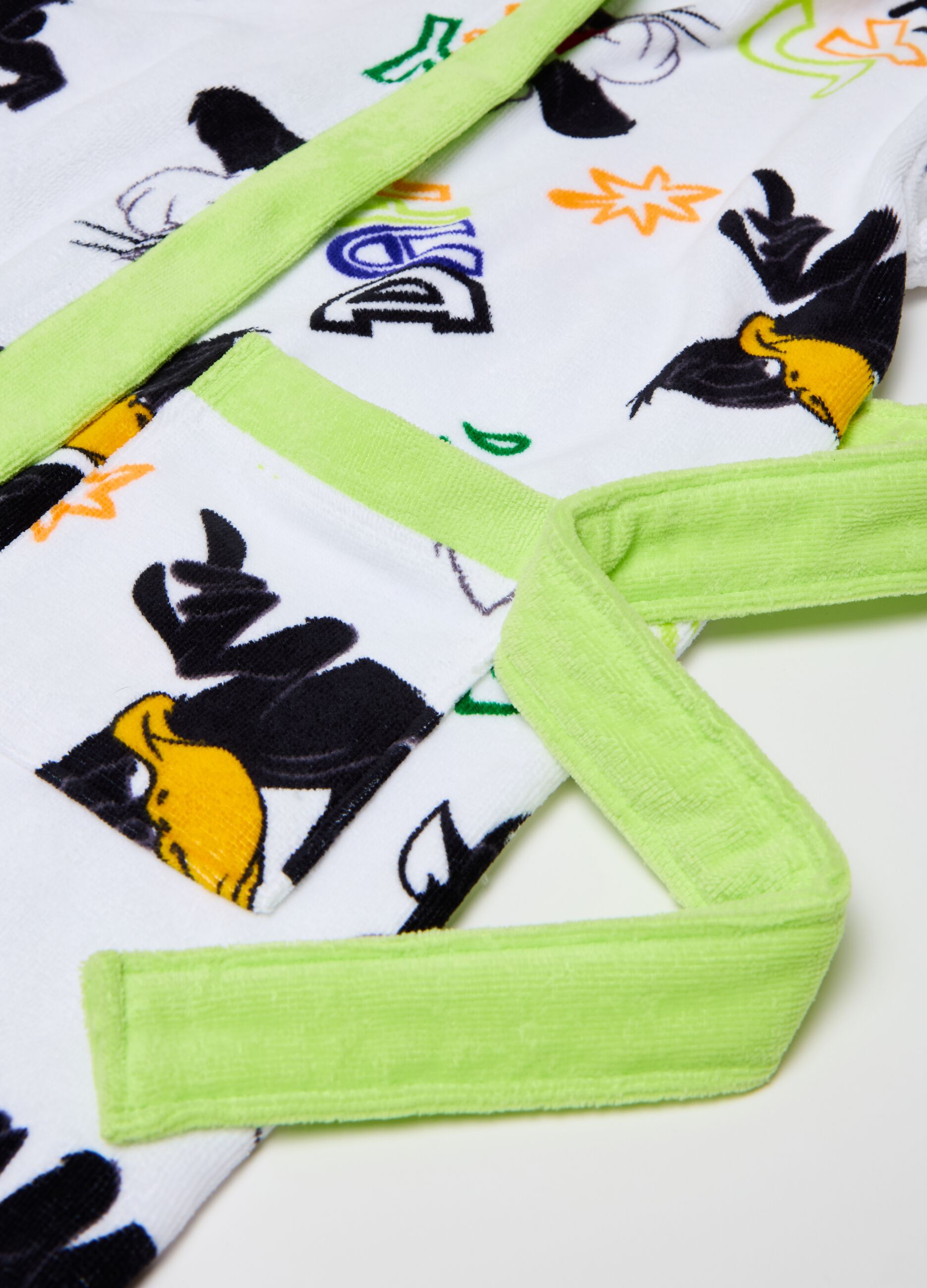Bathrobe with Sylvester Cat and Daffy Duck