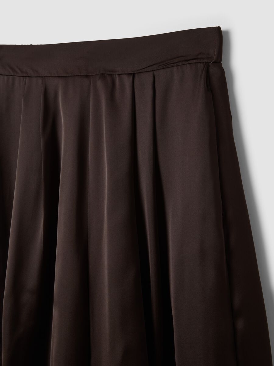 Braune Baggy-Fit-Hose mit elastischen B&uuml;ndchen_1