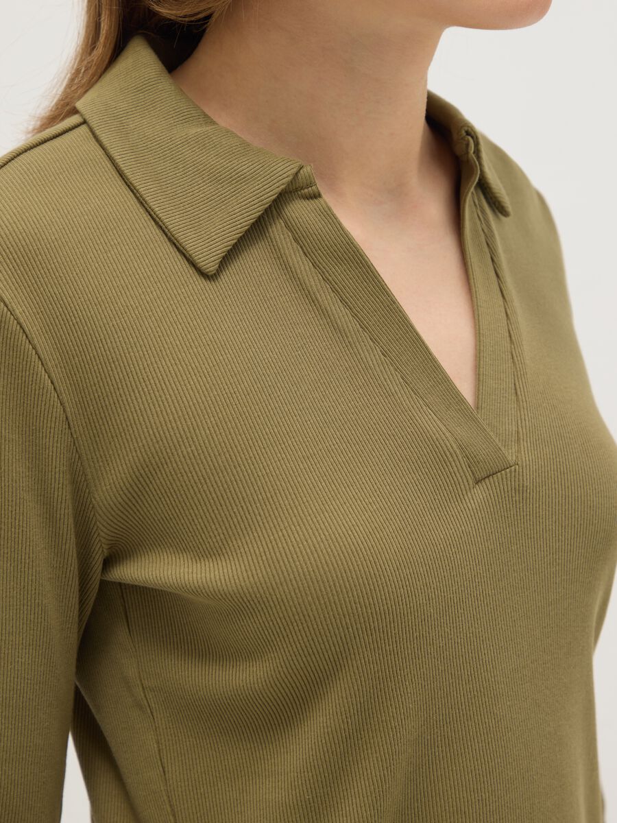 Green long-sleeve polo with V-neck in pure cotton regular fit_3