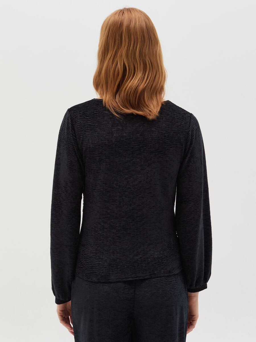 Crinkle T-shirt with gathering_3